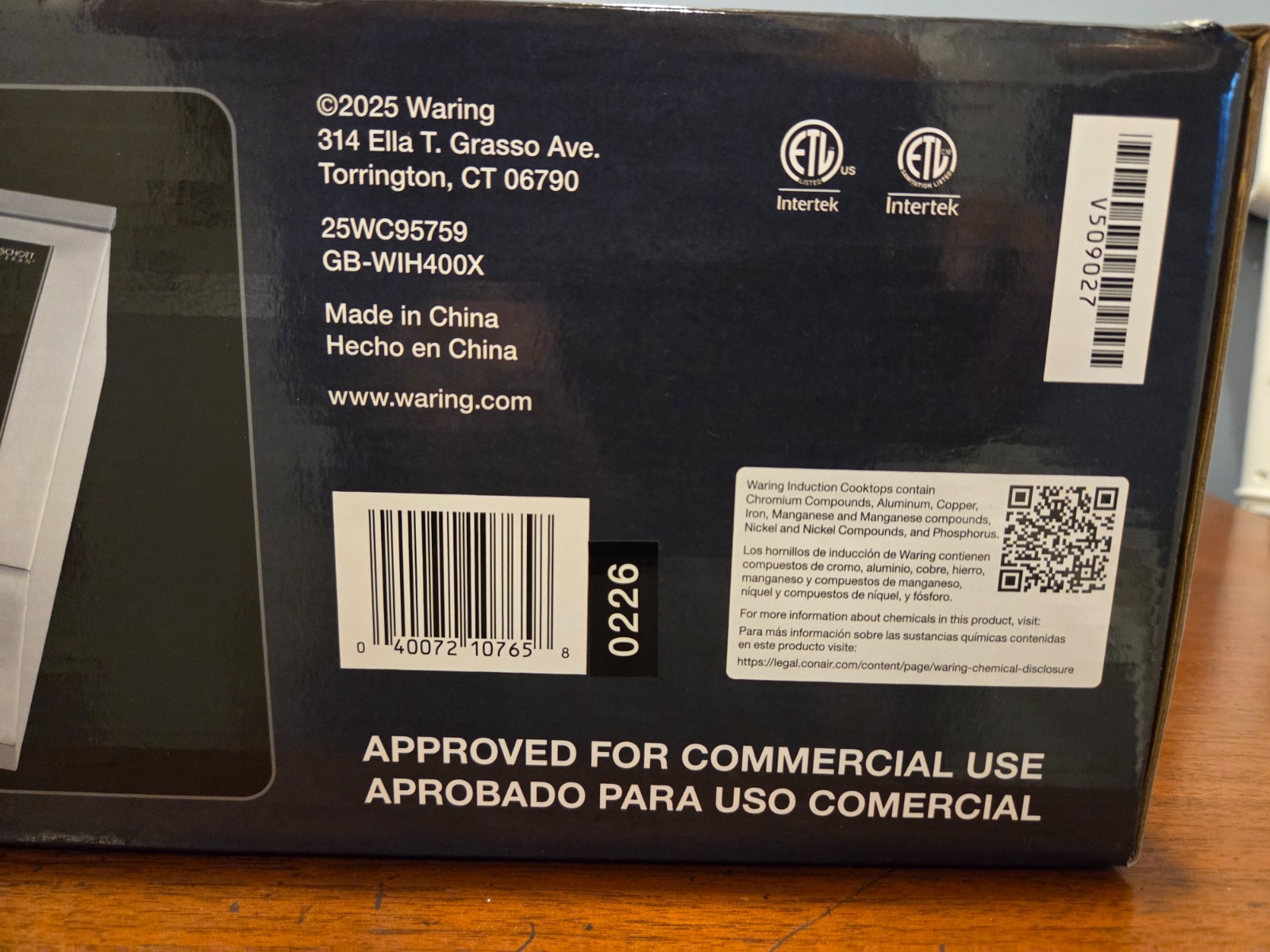 Waring Commercial Induction Burner, 11 x 11 Schott Ceramic Glass (WIH400X)