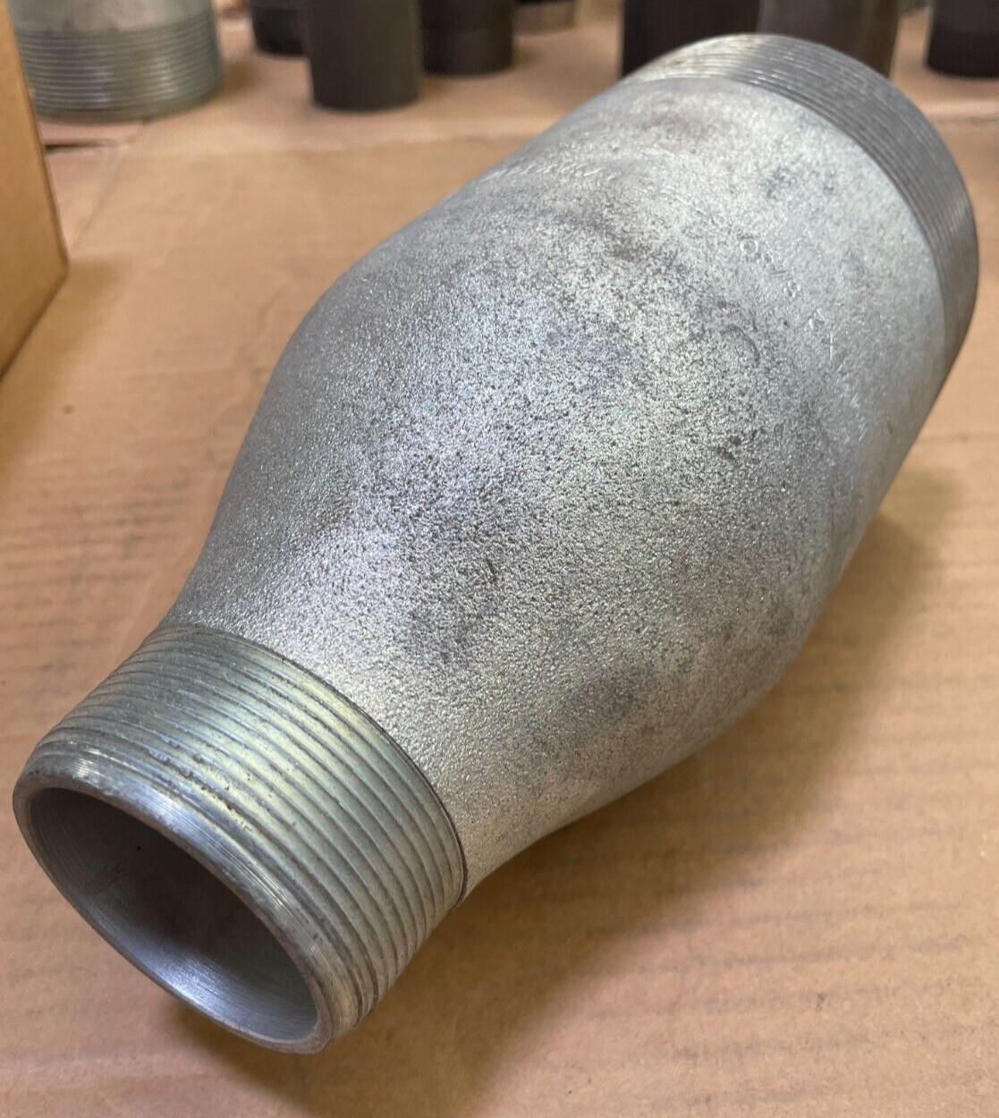 SWAGE NIPPLE 4″ x 2″ Schedule 80 Concentric Thread Both End A234 WPBN SP95 *USA*
