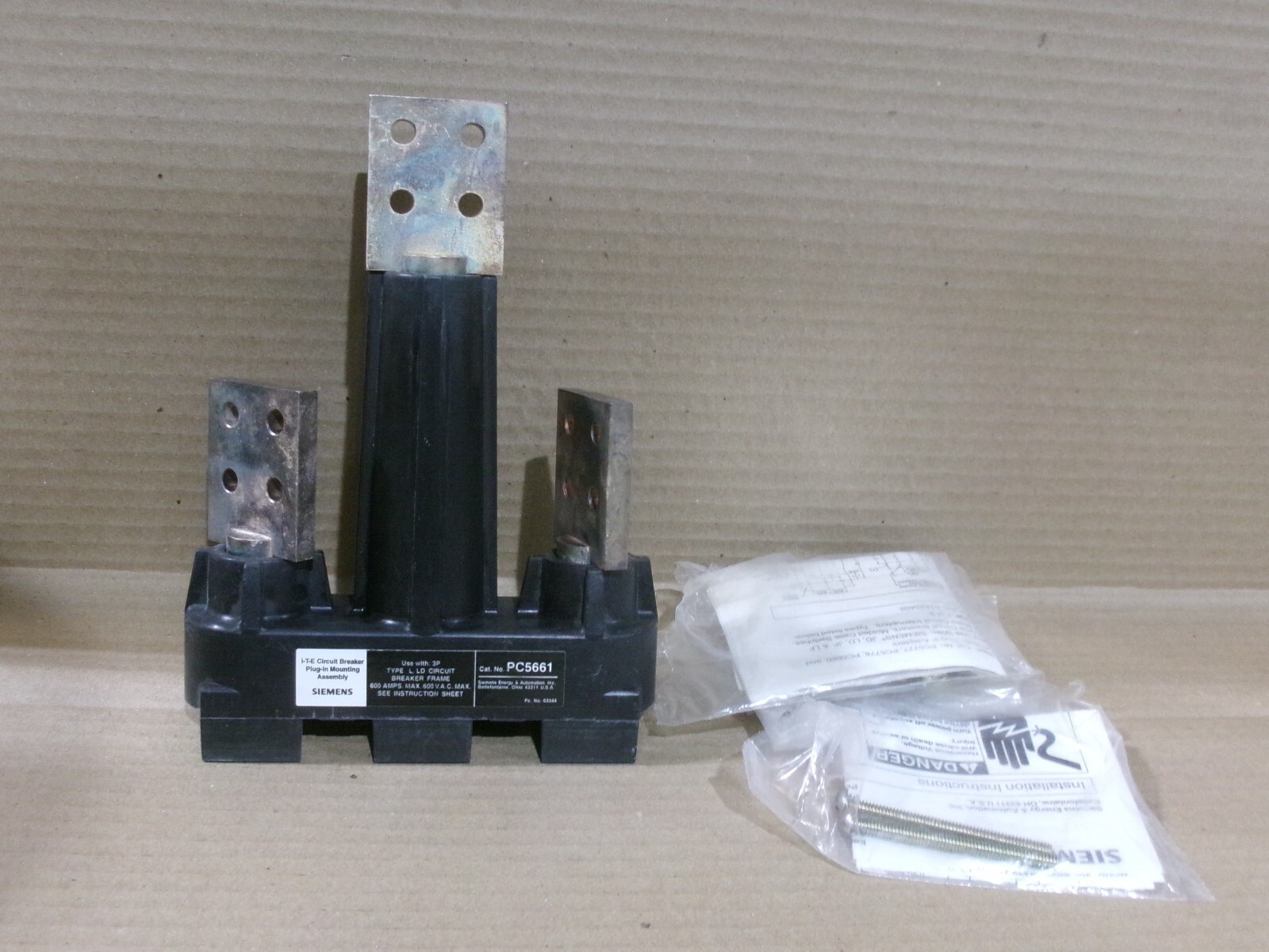 New Siemens PC5661 Plug-In Mounting Assembly For Frame Type L, LD AK