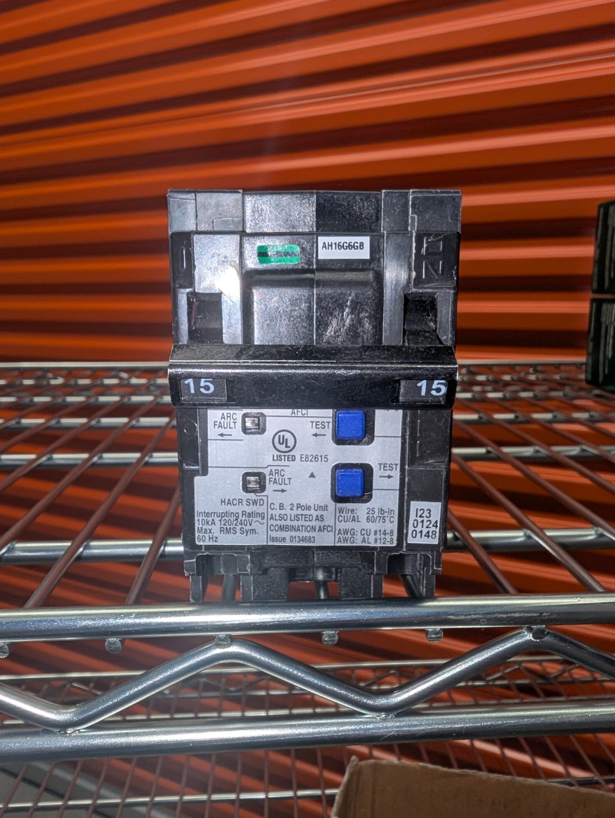Siemens Q215AFCN 15 Amp 2-Pole Combination Arc Fault Circuit Breaker NEW Sealed