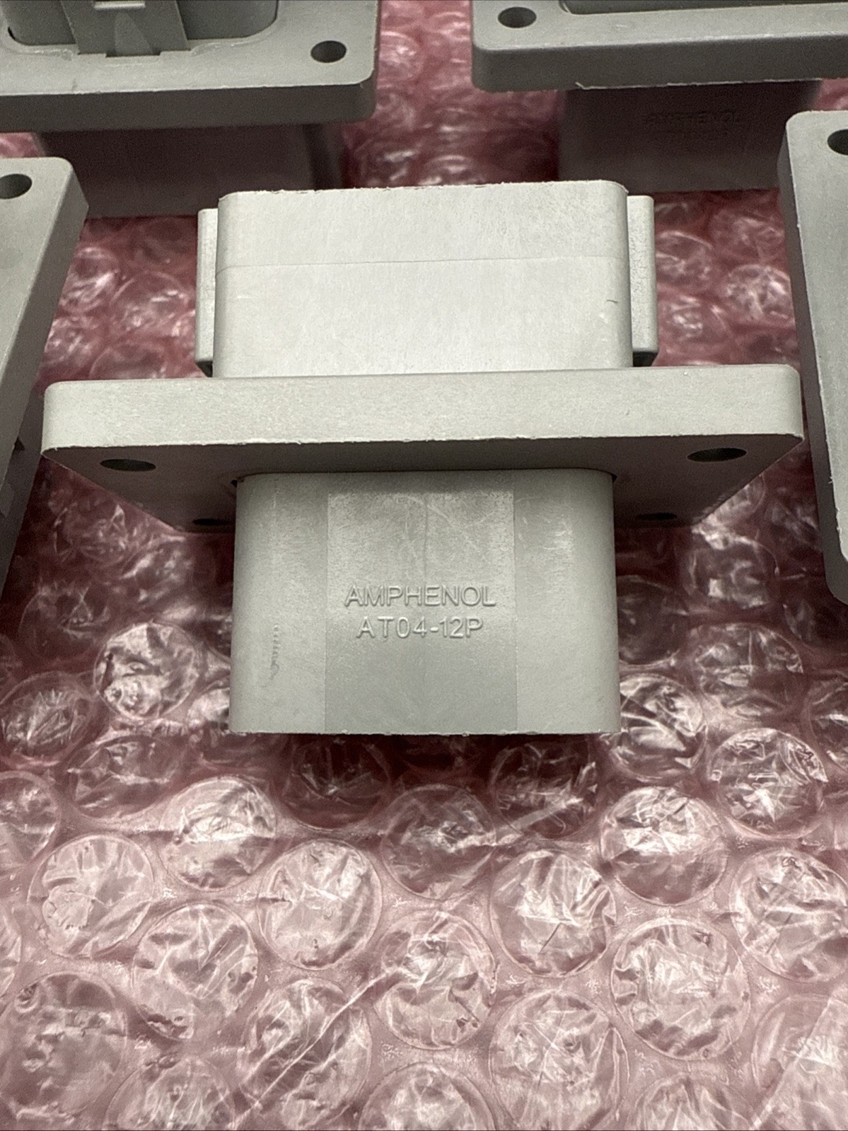 Pack of 5 Amphenol AT04-12PA-L012 DT 12 Way Gray Receptacle Connector w/ Flange
