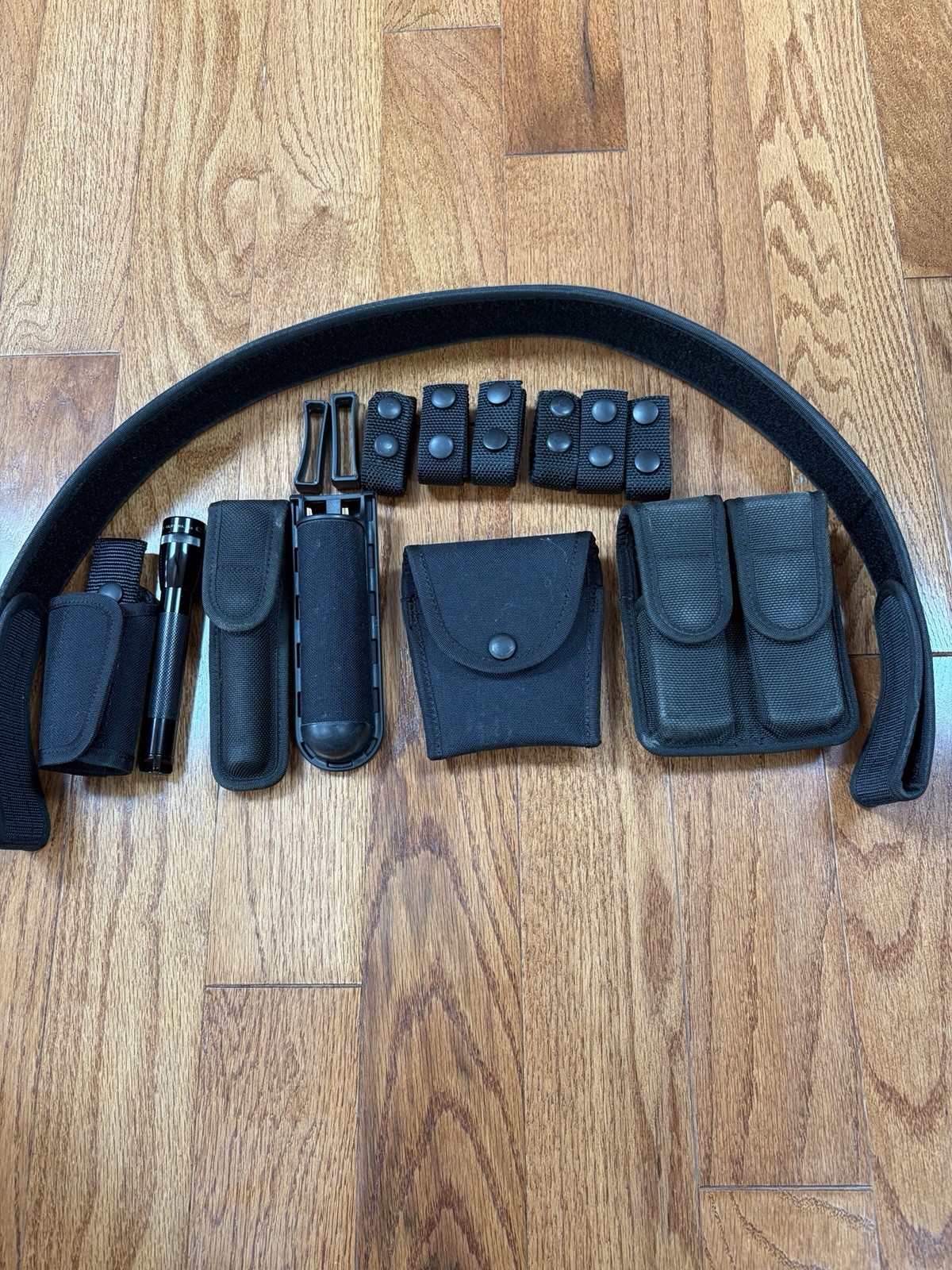 Police Security Duty Belt ACCESSORIES Mixed Lot of 14 BIANCHI SIDEKICK MAGLITE