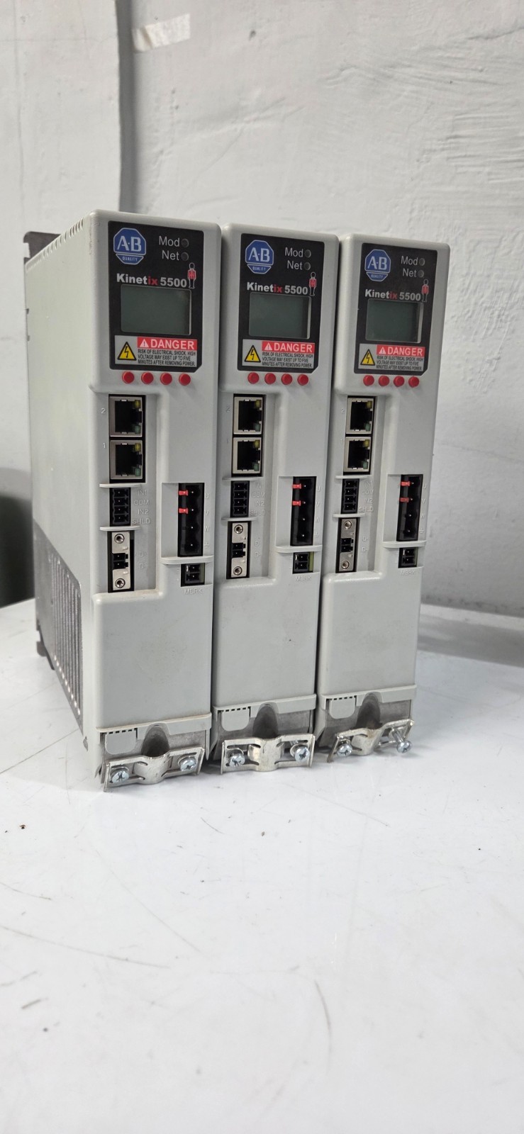 Allen-Bradley Kinetix 5500 Servo Drive 2198-H025-ERS