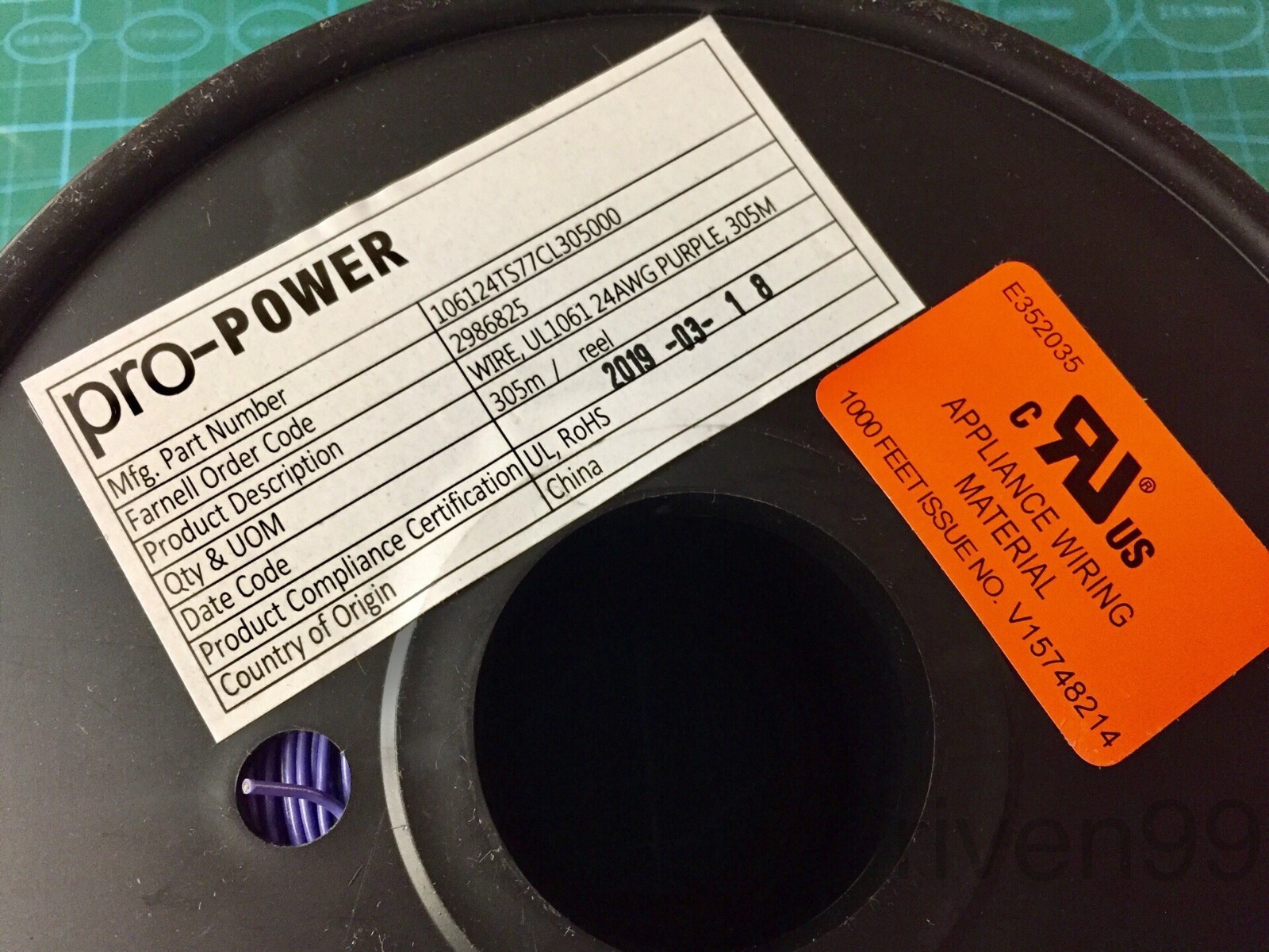 PRO POWER 24AWG UL1061 1C Hook-up Wire, 80C, 300V, PURPLE, 305m, 1000ft Spool