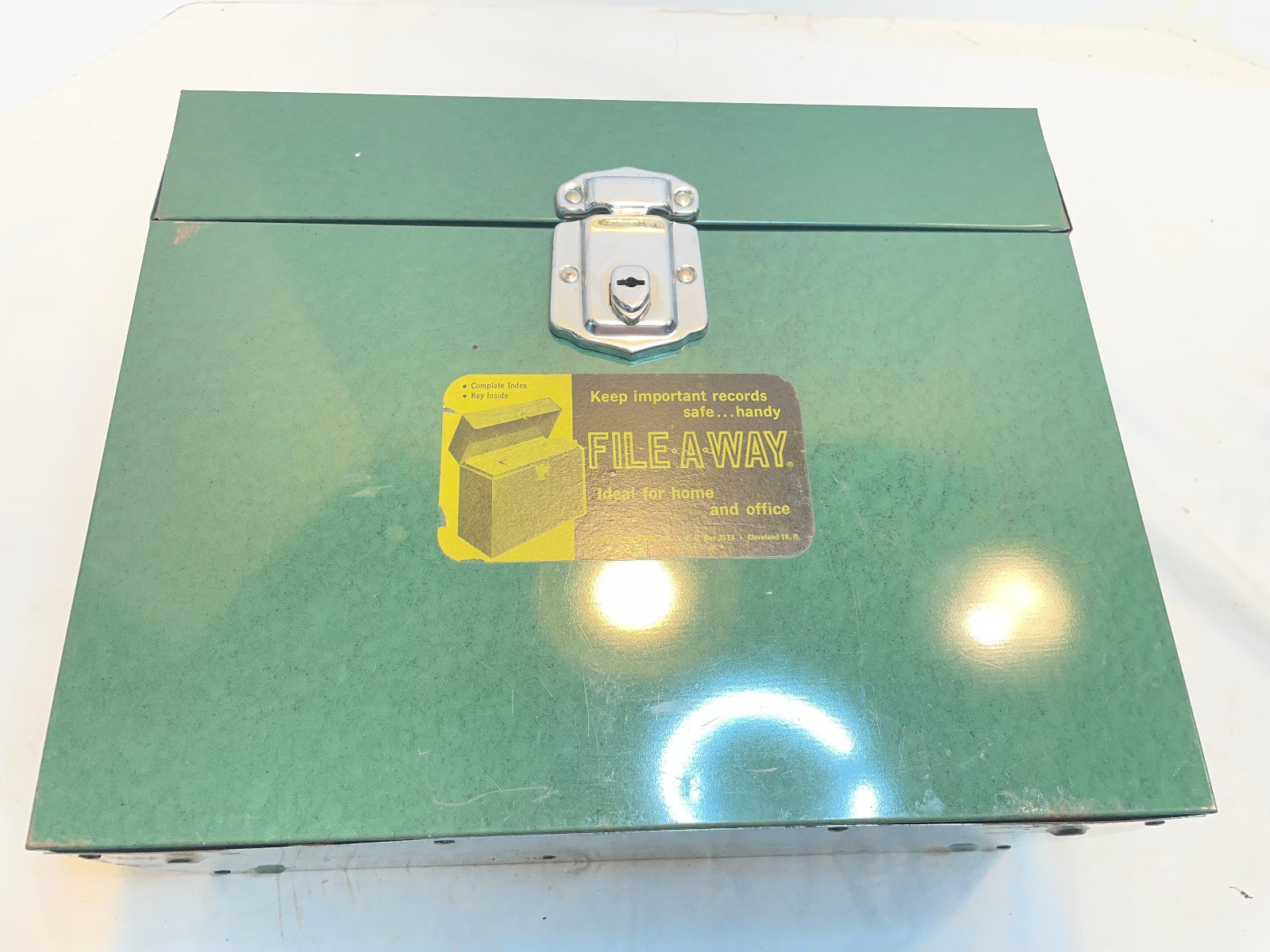 Vintage File A Way Personal Metal Storage Case Box Green No Key