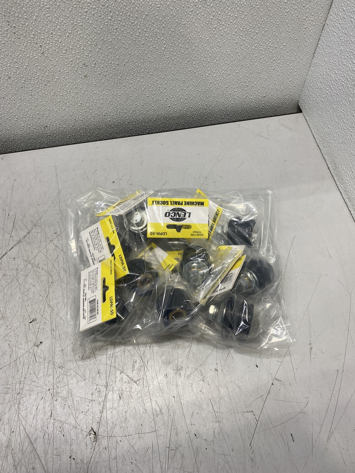 Lot of 10 Lenco LDPM-50 Machine Panel Socket 08106