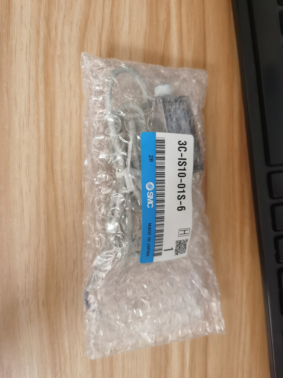 1PC New SMC 3C-IS10-01S-6 3CIS1001S6 Pressure Switch Free Shipping #SM