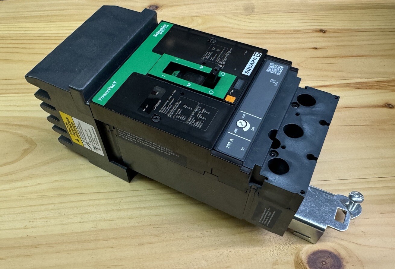 JJA36200 Square D 200 Amp 600V 3 Pole 65K Rated ILine Circuit Breaker New