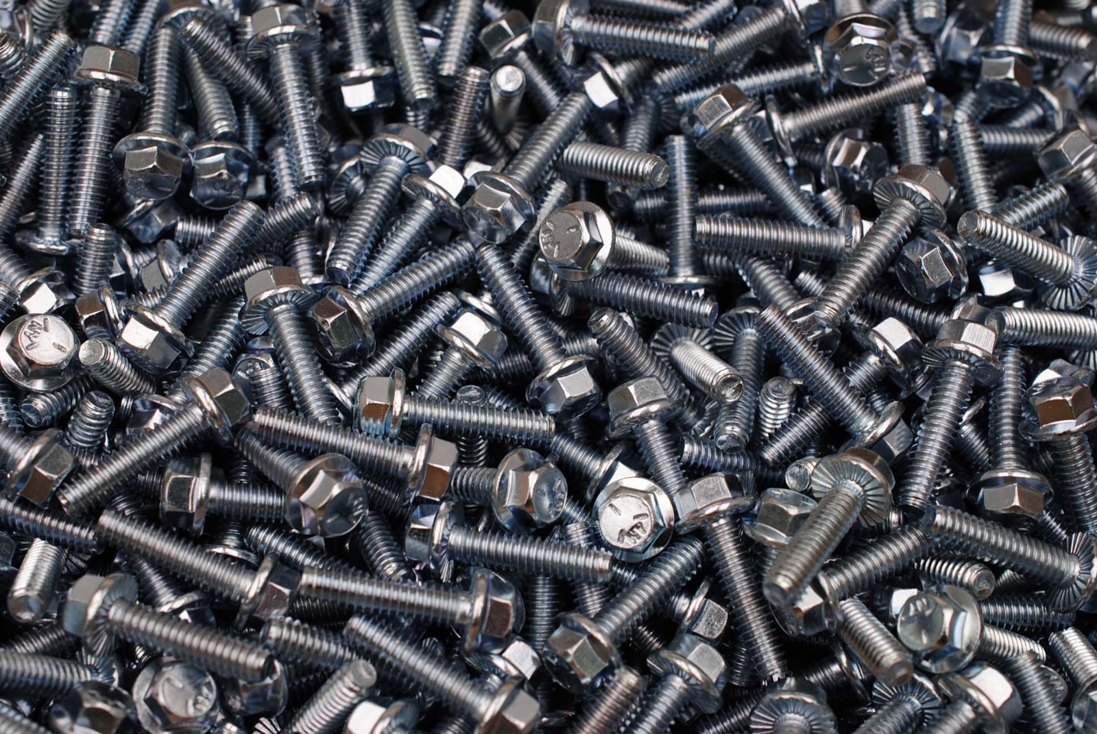 (300) Grade 5 Hex Head 1/4-20 x 1 Serrated Flange Bolts Cap Screws Zinc
