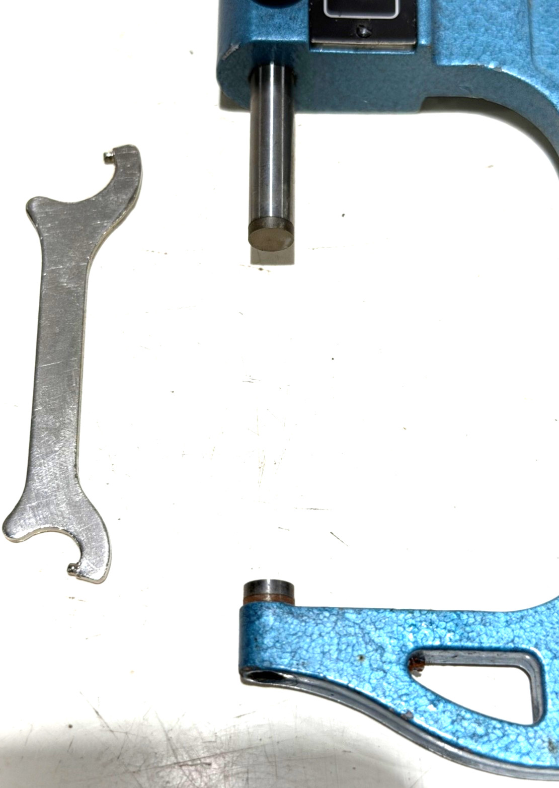FOWLER TOOLS 2-3” ROLLING DIGITAL OUTSIDE MICROMETER 0.0001”, JAPAN