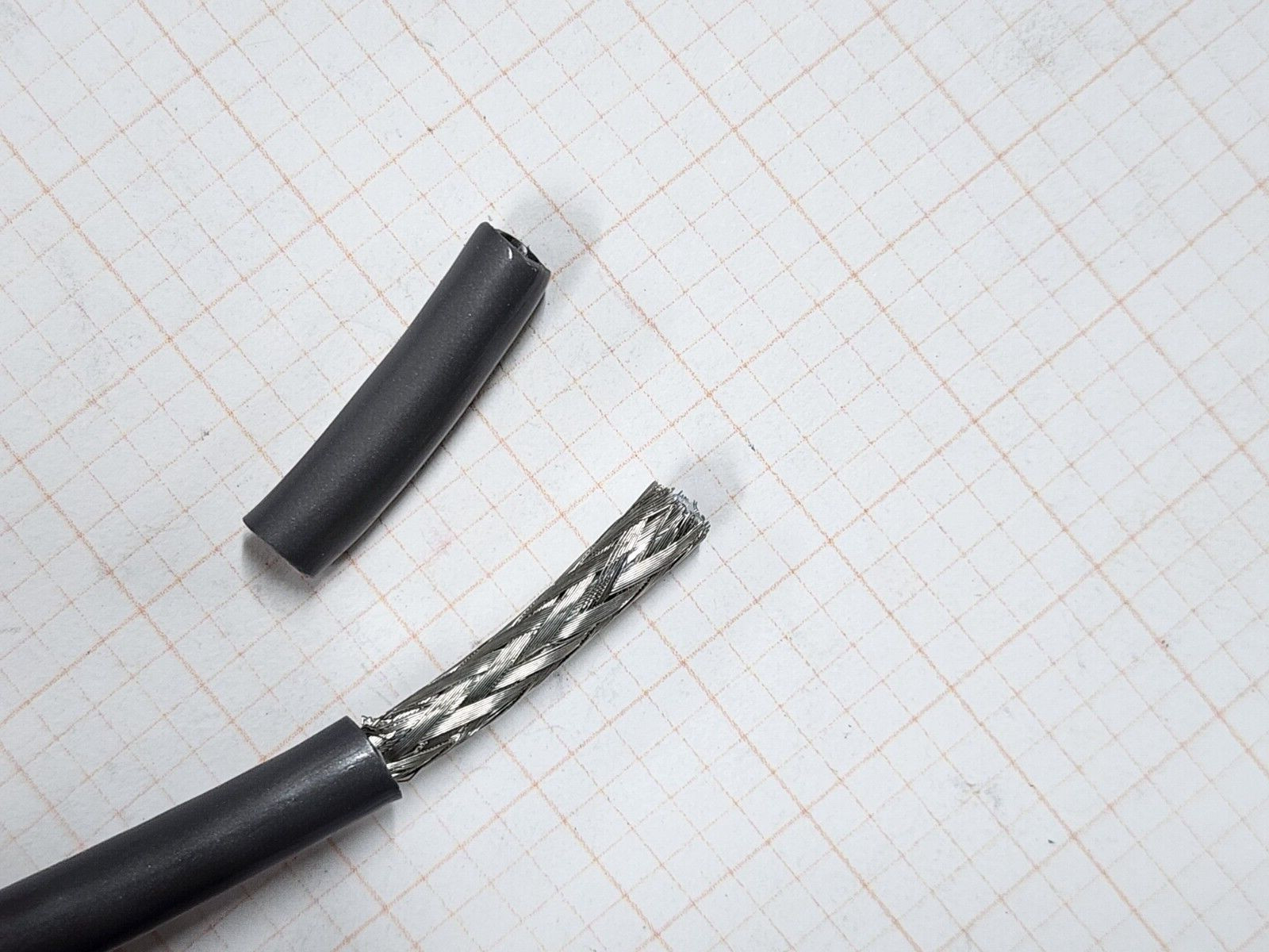 Belden 9841 24/1P RS485 120 Ohm Low Cap Multi-Shielded Computer Cable Gray /10ft