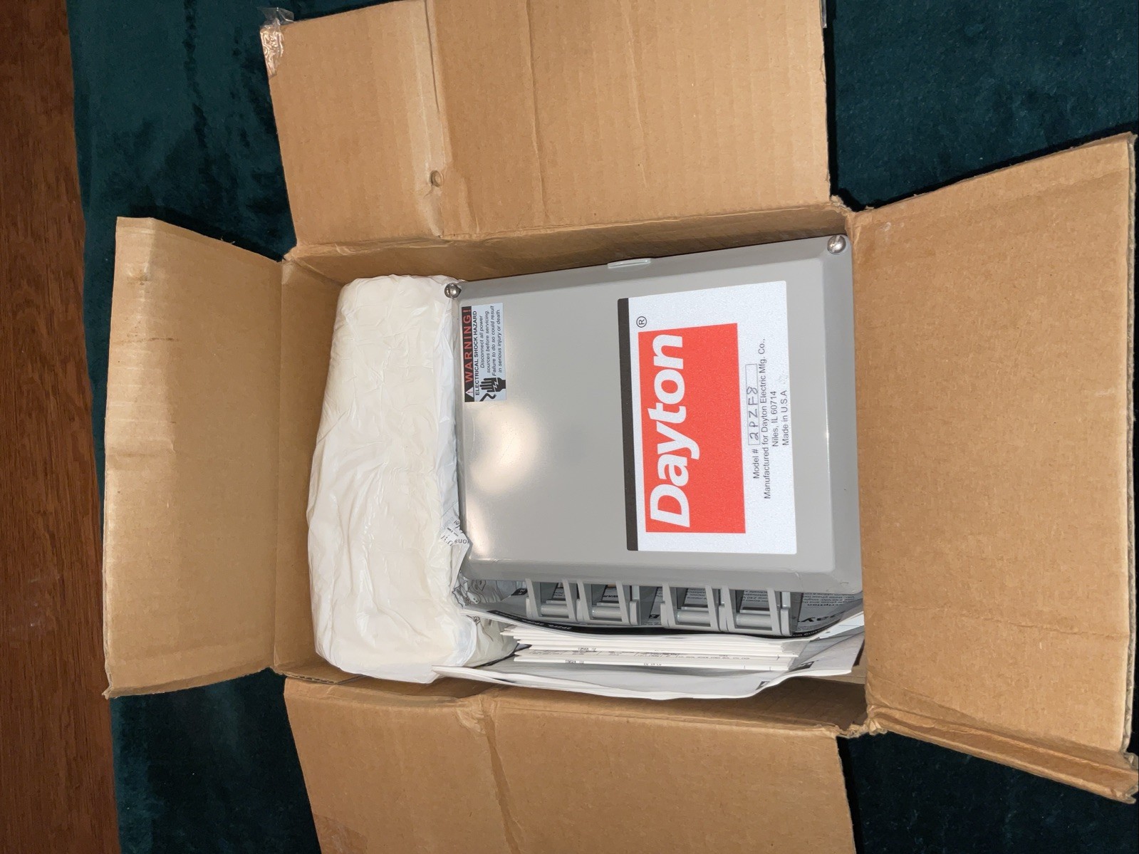Dayton 2Pzf8 Motor/Pump Control Box, 1 Ph, 240V, 32 Amps