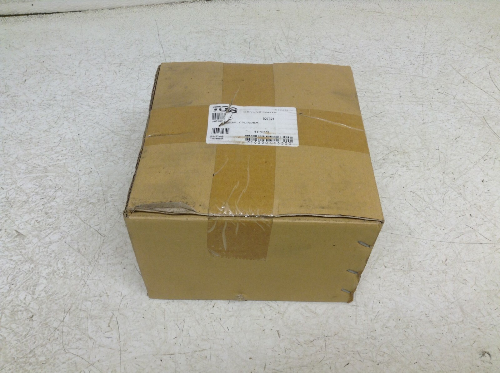 TGB 927327 Cylinder Head Comp Blade 550AR Landmaster Engine New (TSC)
