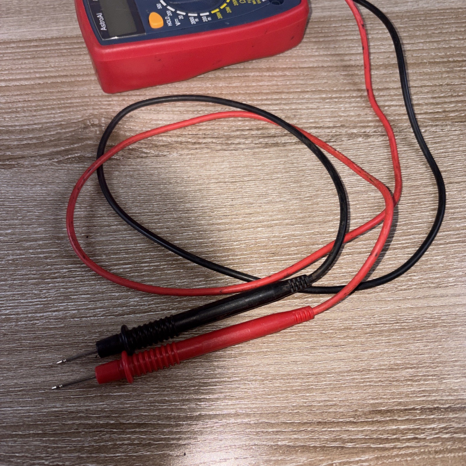 Astro AI AM33D 2000 Counts Digital Multimeter Tester AstroAI No Battery