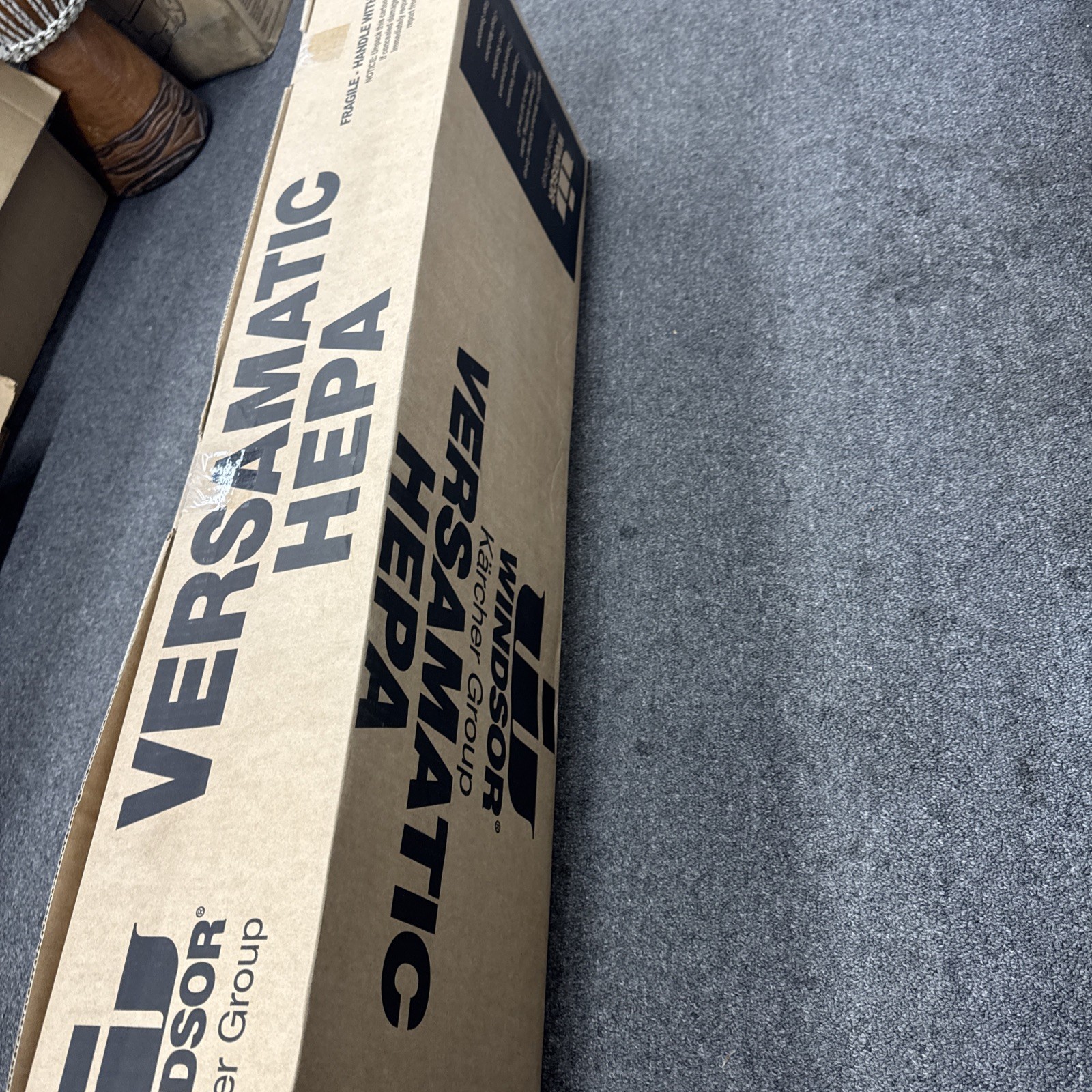 KARCHER WINDSOR Versamatic® HEPA 14 1.012-606.0 Upright Commercial Vacuum