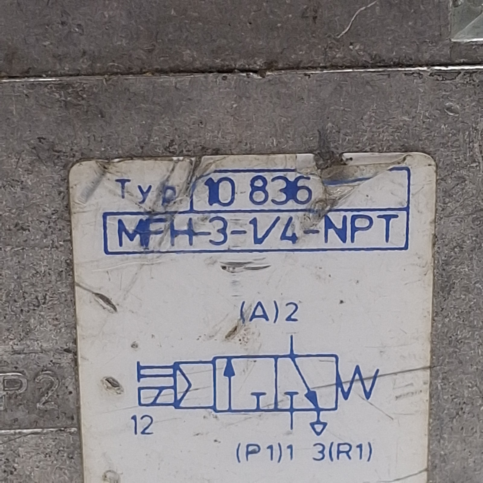 Festo MFH-3-1/4-NPT Solenoid Valve, 3/2-Way, 1/4in NPT, M5, 0.15-0.8MPa