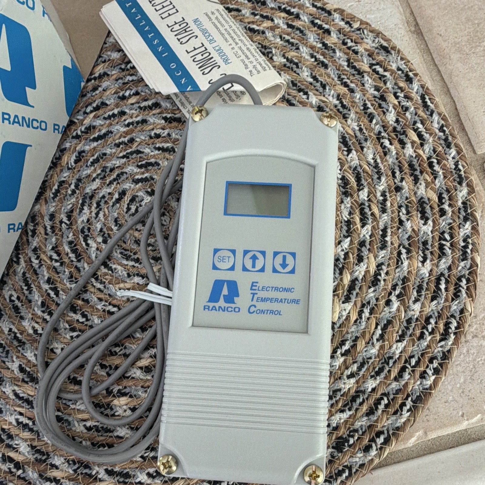 Ranco ETC-111000-000 Digital Pre-Set Temp Control LCD Remote Sensor 120/240V