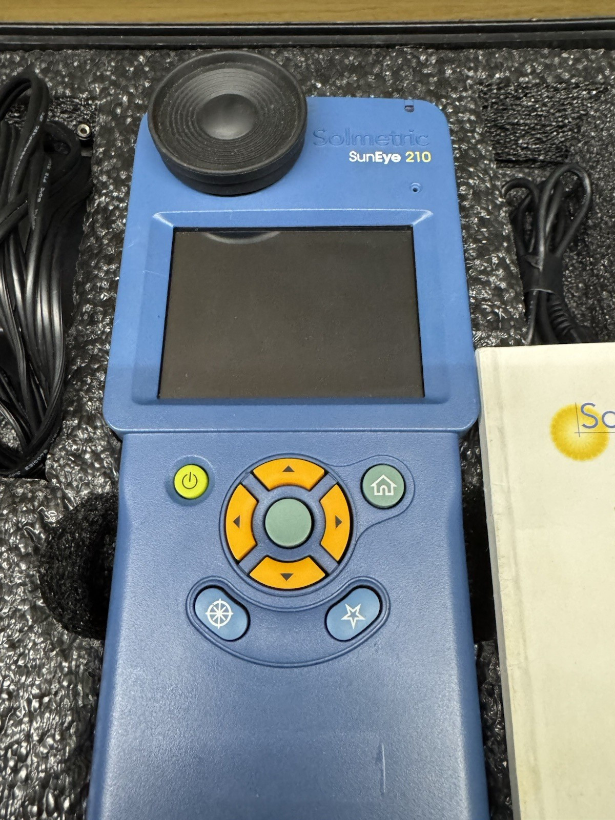 Solmetric SunEye 210 Solar Site Analyzer w/ GPS, Hard Case, Manual, Charger, USB