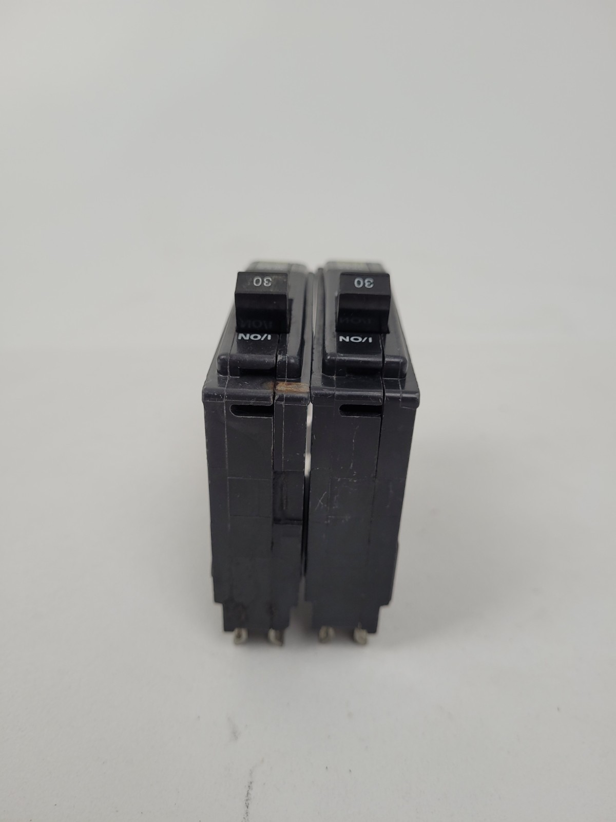 Lot of 2 – QO130 Square D 30 Amp 240 Volt Circuit Breaker – Next Day Option