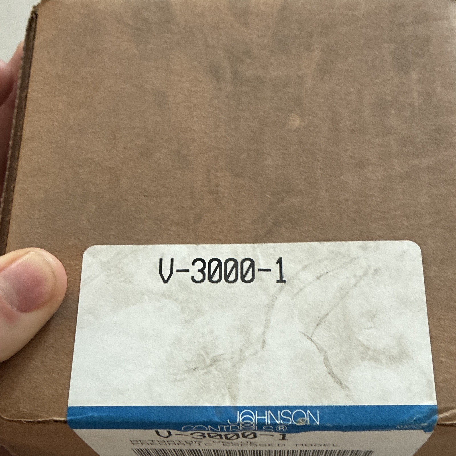 Johnson Controls V-3000-1 Pneumatic Actuator Valve, Air Media, Pneumatic Op