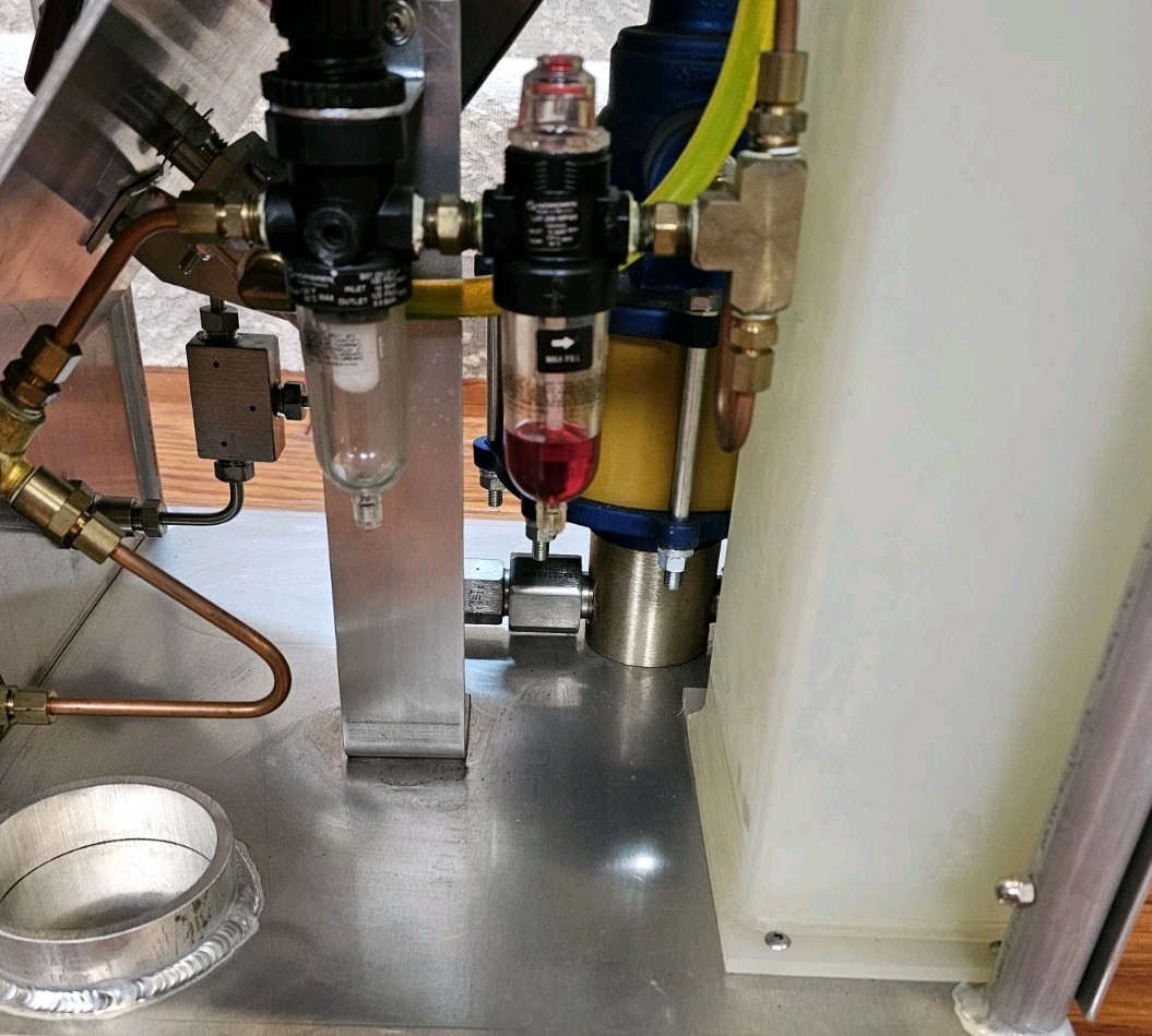 MAPECO Walz & Krenzer Intensifier 30,000 PSI Hydraulic Portable Intensifier