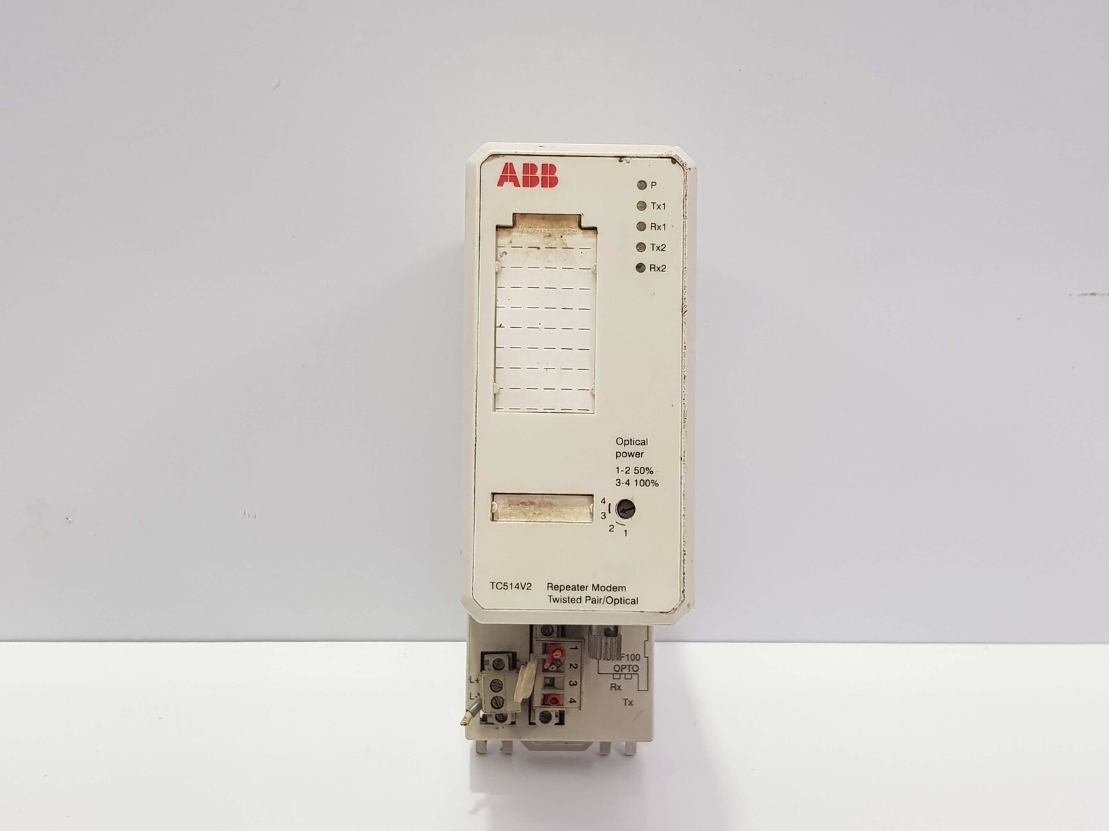 ABB TC514V2 TWISTED PAIR/OPTICAL REPEATER MODEM 3BSE013281R1