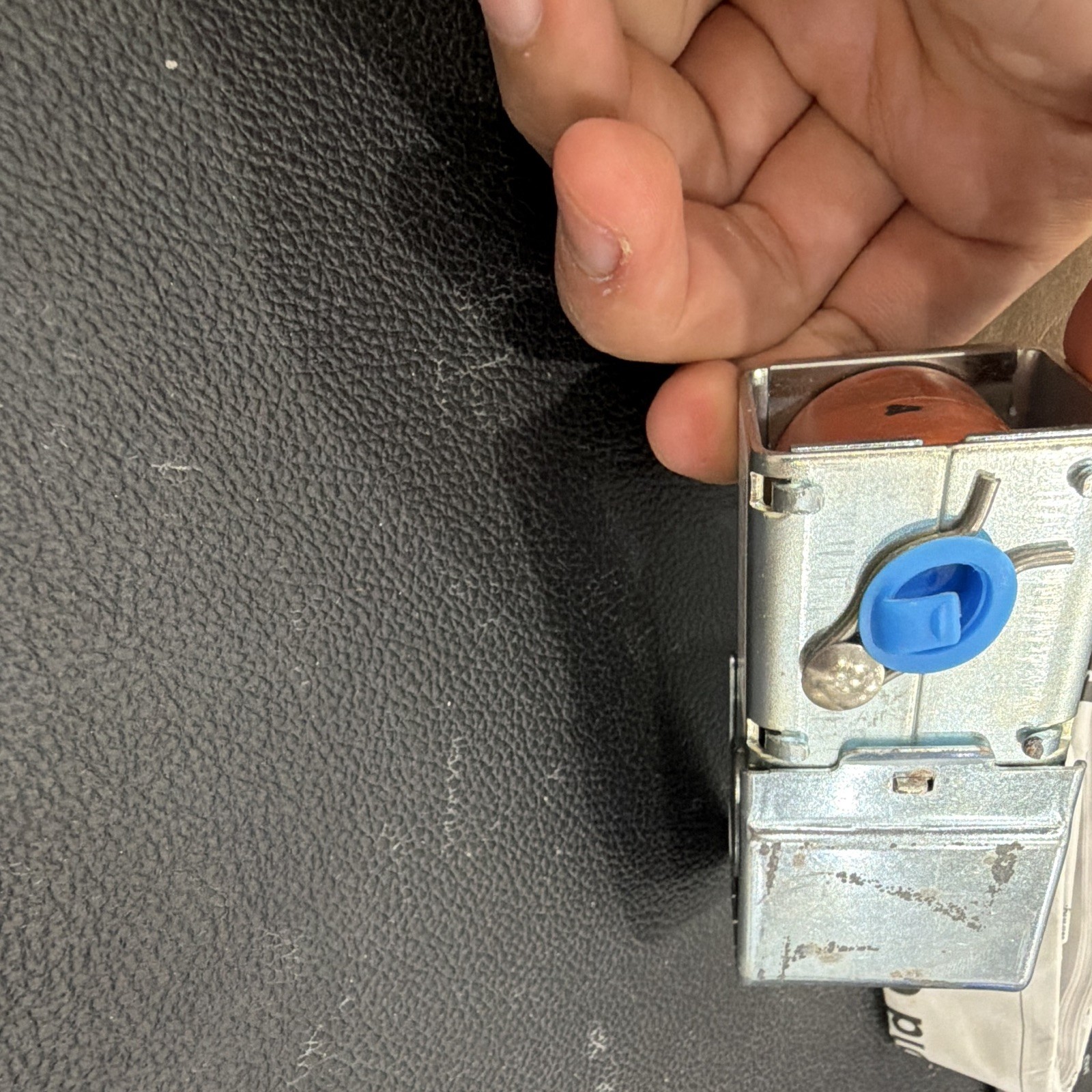 Dayton 6X542 Solenoid Valve Coil 24V 50-60Hz
