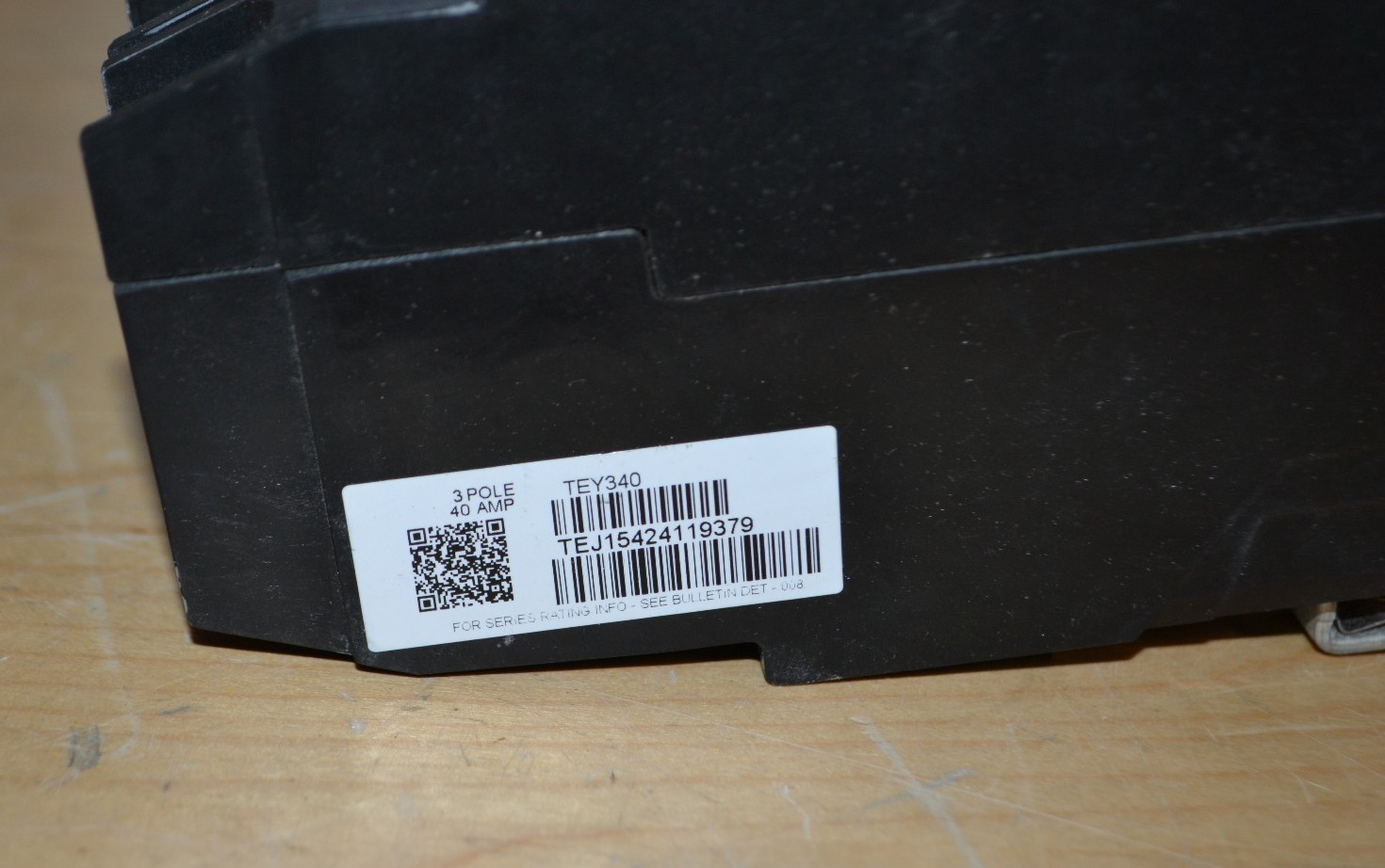 General Electric GE TEY340 Circuit Breaker 3 Pole 40 Amp 277/480 3P 40A Bolt On