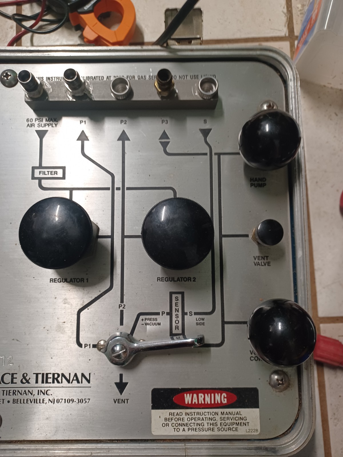 Wallace & Tiernan 65-125 Electro-pneumatic Calbirator
