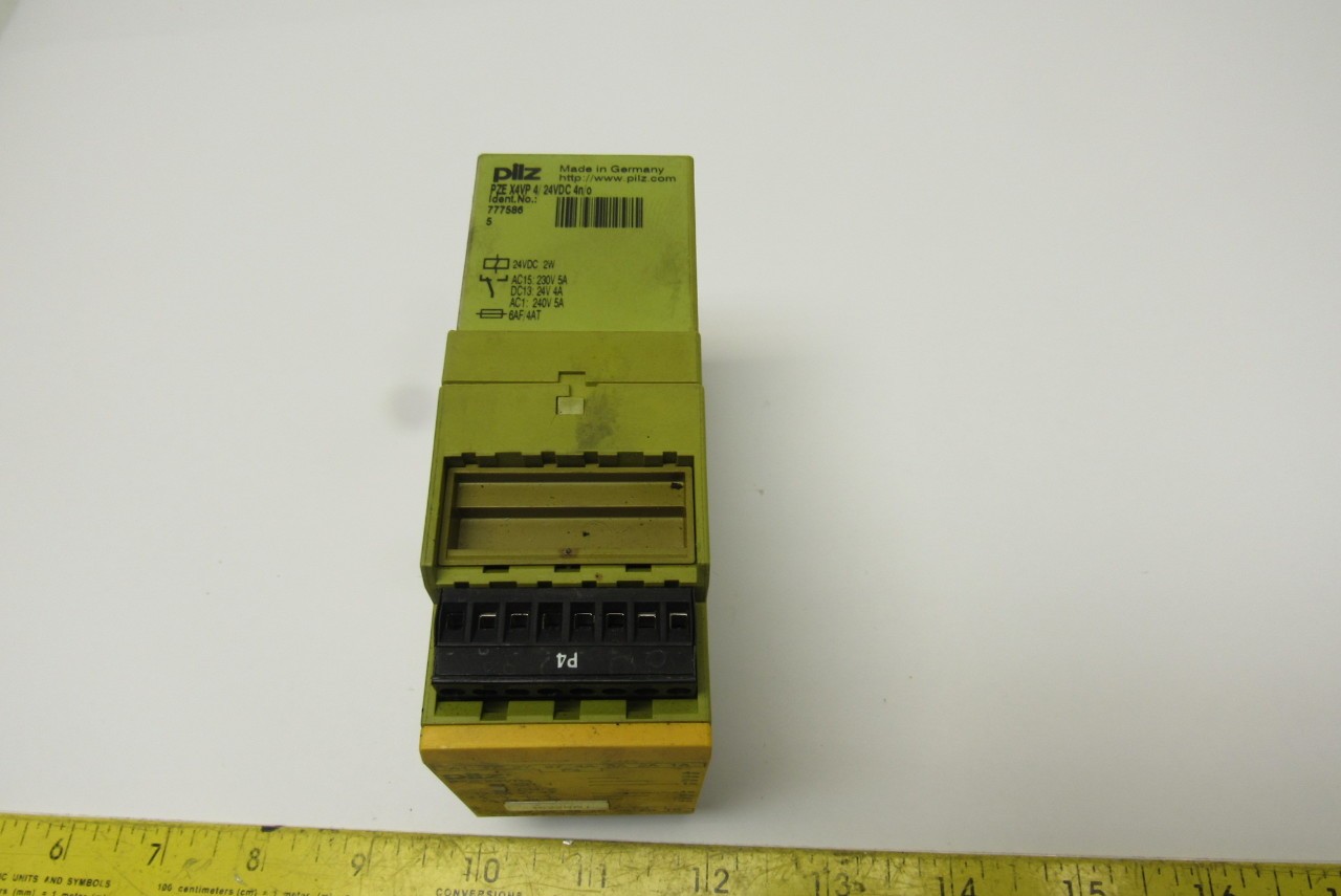 Pilz 777586 PZE X4VP4 24VDC 4N/O Safety relay Module