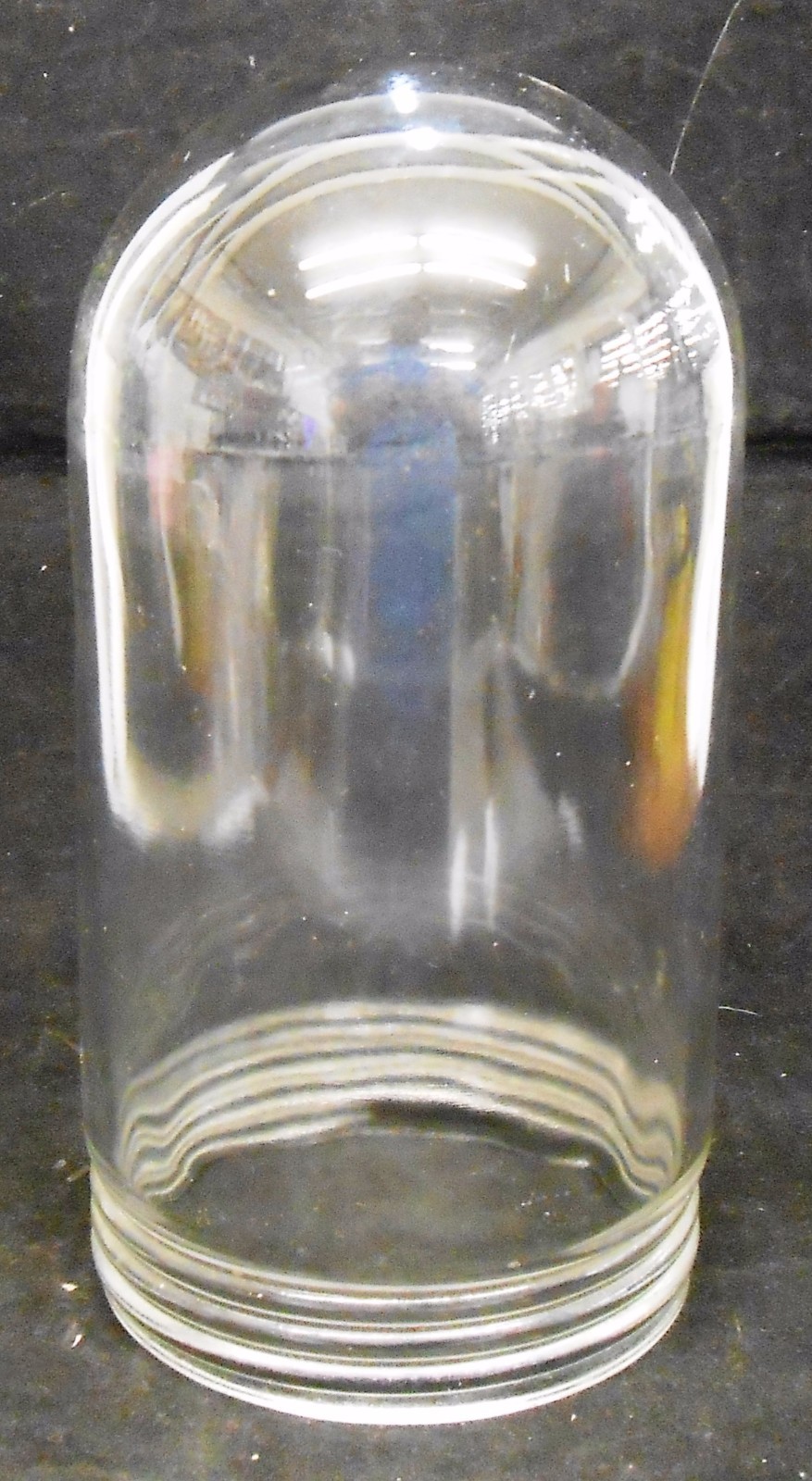UNKNOWN BRAND CLEAR GLASS GLOBE FIXTURE, APPROX 8 1/2″ HEIGHT, 4 1/8″ DIAMETER