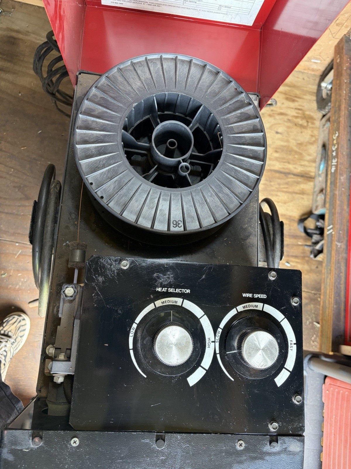SnapOn Ya240A Automatic Wire Feed MiG Welder