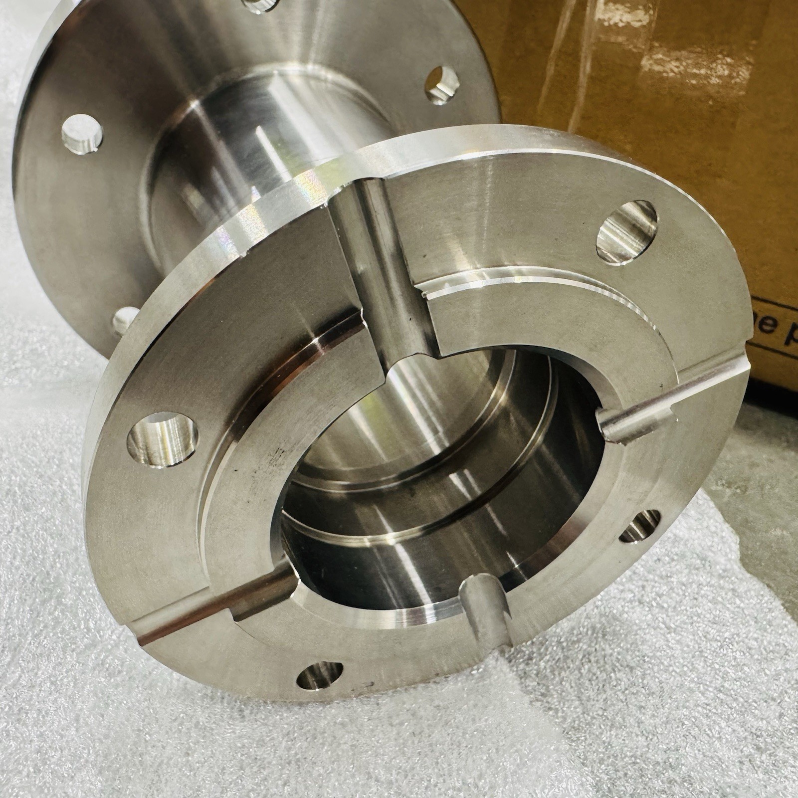 Alfa laval 9615433802 Drive Unit Flange / Type: WP81-300-IE4-Blue-E