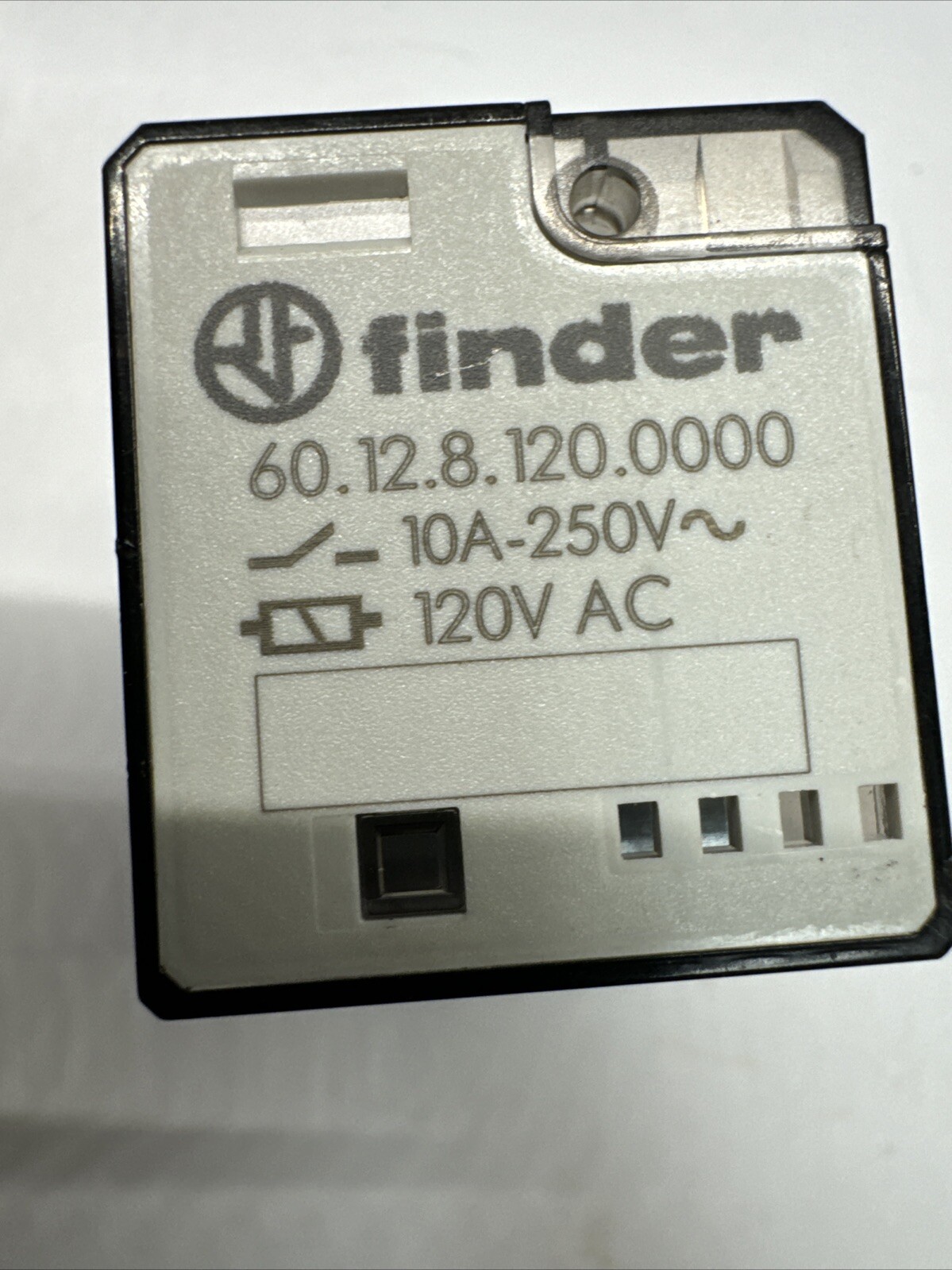 Finder 60.12.8.120.0000 General Purpose Relay 10A 250V / 120VAC Coil 90.26 base