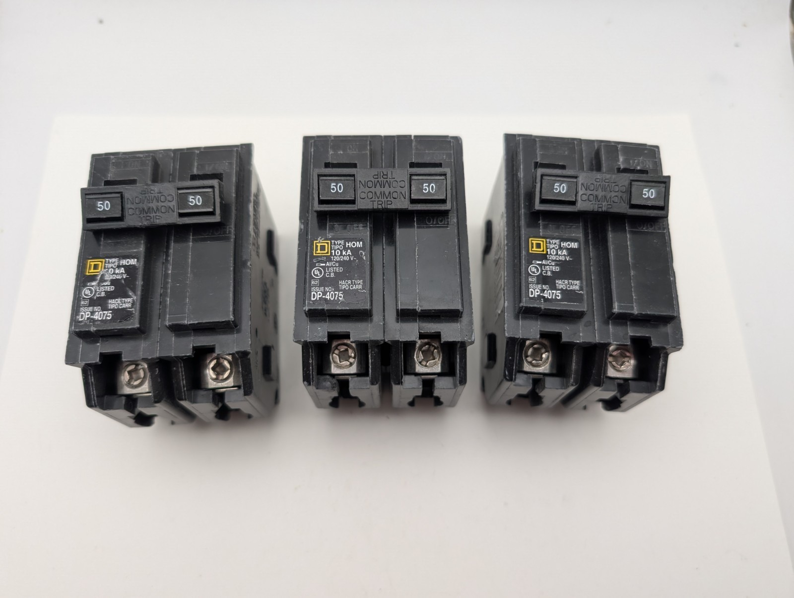 3x Square D HOM250 50 Amp 2-Pole 120/240V Type HOM Circuit Breaker *Storage Wear
