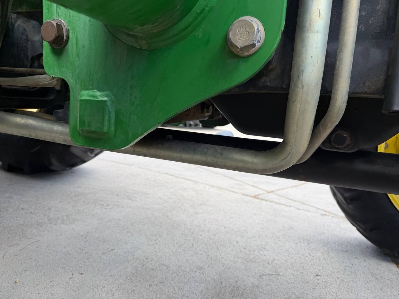 John Deere 5325 Tractor Diesel 4×4 Loader PTO Clean Runs Strong 2008