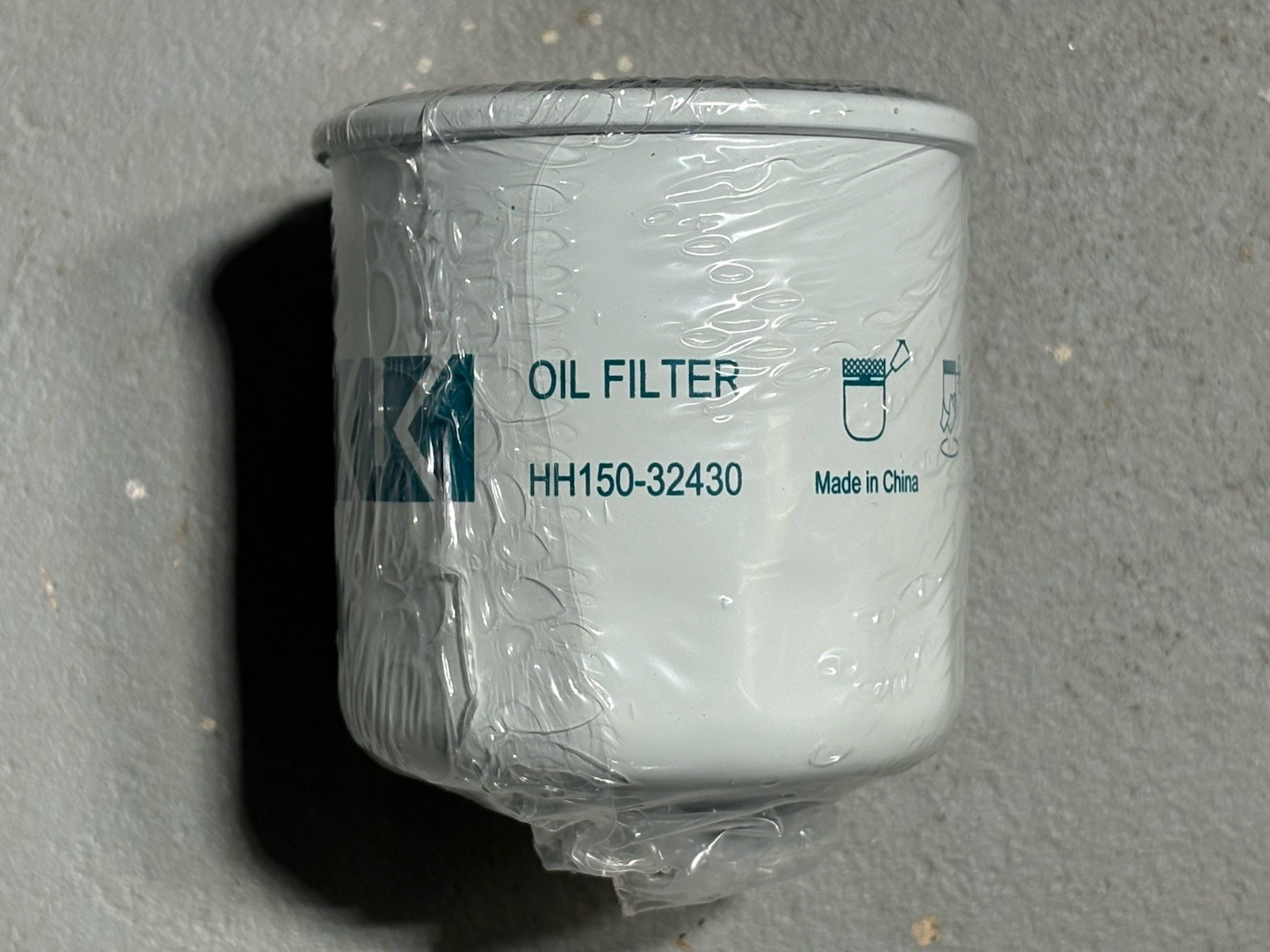 Kubota HH150-32430 Oil Filter Kubota OEM Genuine HH1J0-32430