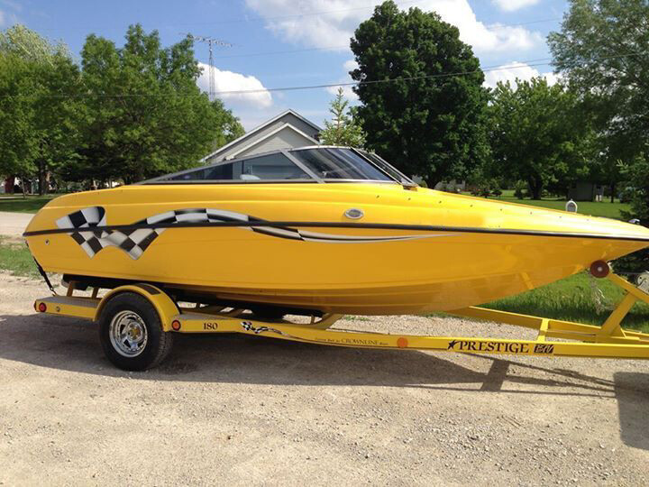 EPOXY RESIN YELLOW GEL COAT 4 BOAT HULLS -BONDS 2 METAL & FIBERGLASS -ART RESIN