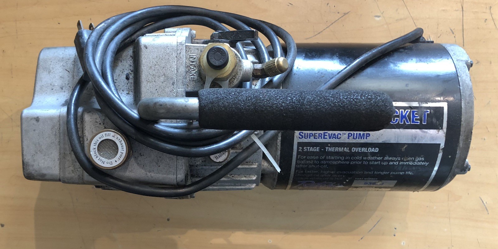 YELLOW JACKET 93560 SUPER EVAC 6CFM 2/STAGE VACUMM PUMP