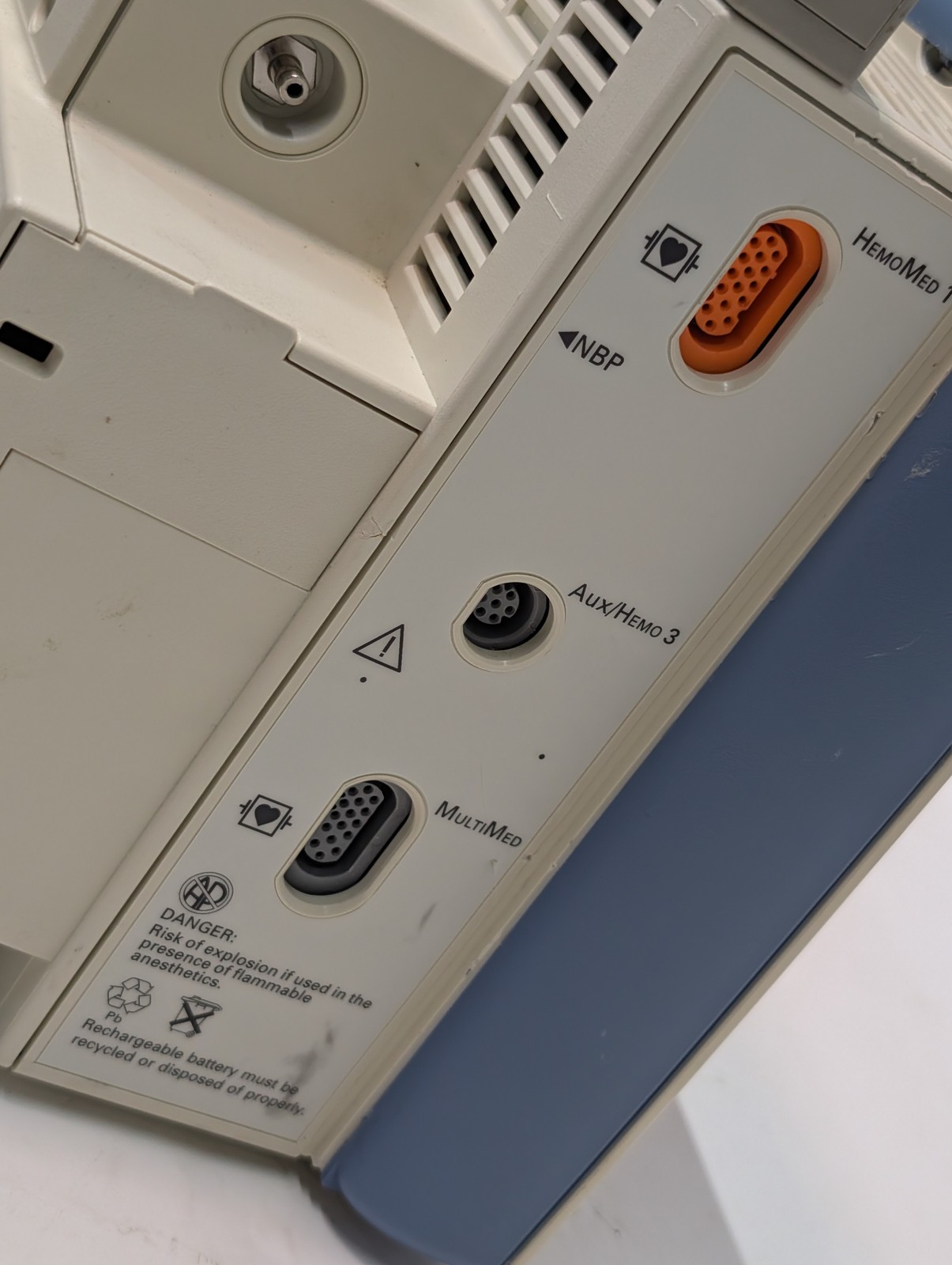 Drager Infinity Delta MS18597 patient monitor 11-15V medical as pictured