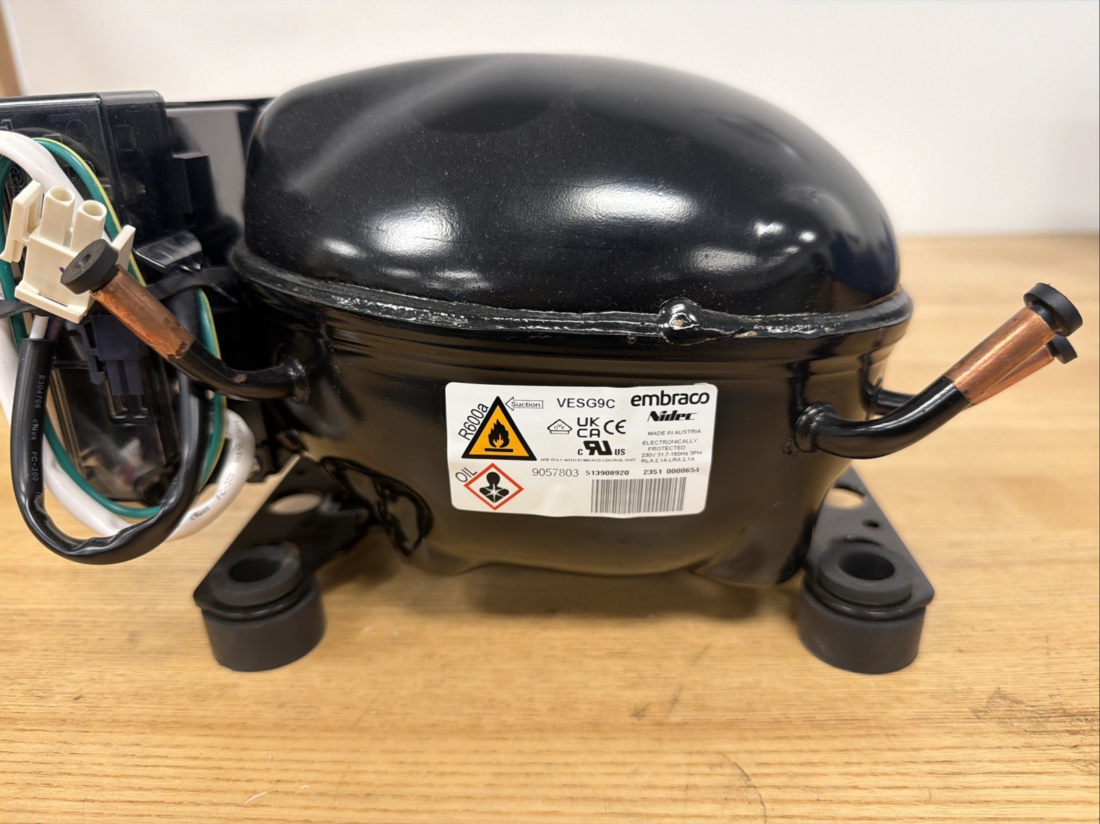 Embraco Compressor VESG9C, 2.1AMP, 220-240V Input, 230V Output