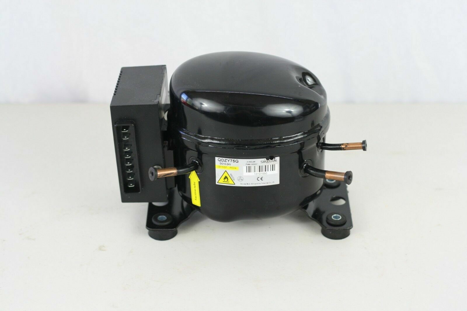 12V 24V DC Refrigeration Compressor Fridge Freezer Mobile Solar QDZY75G R600a