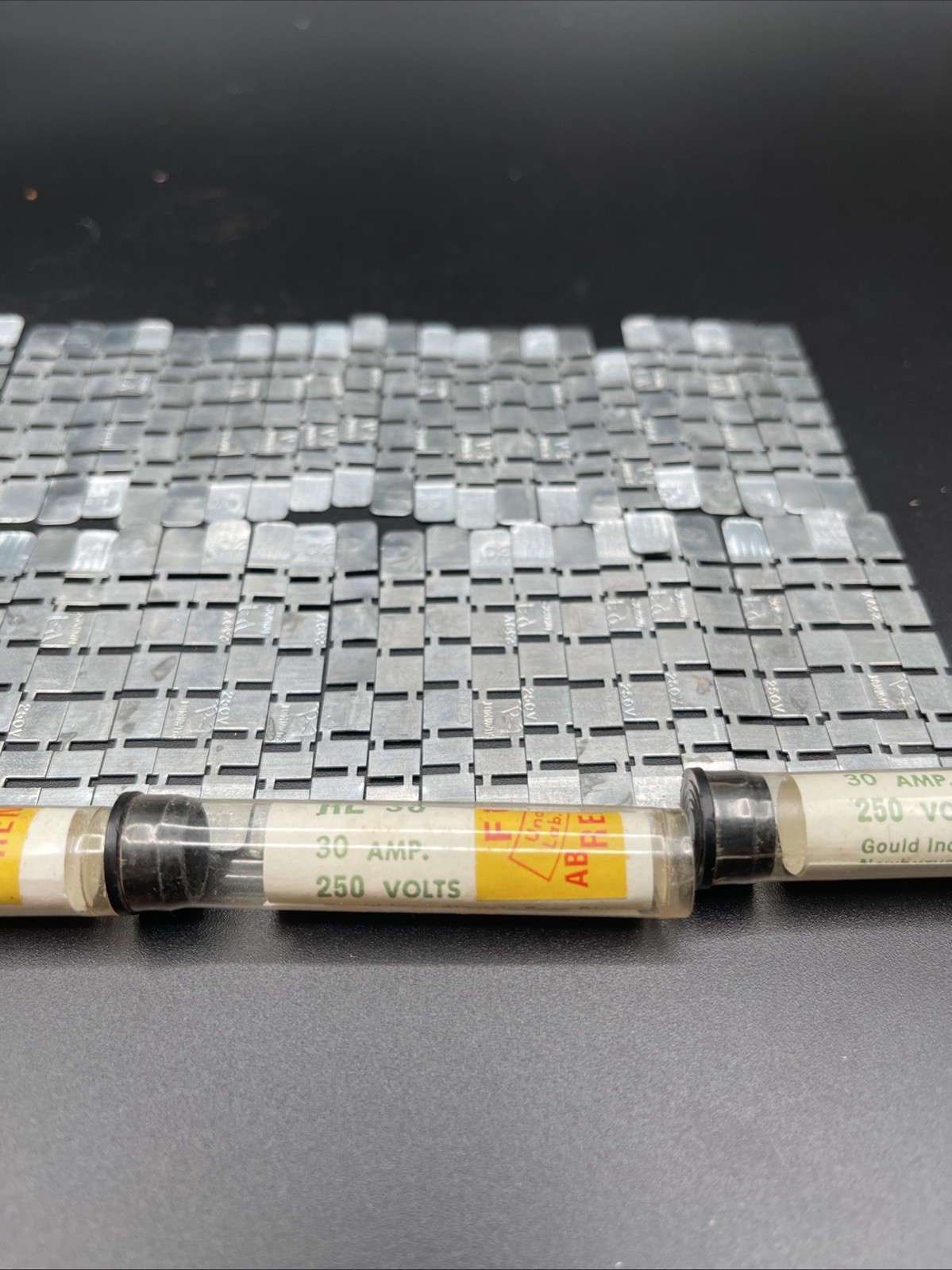 Gould RL 30 Fuse Renewal Links – 30 Amps 250 Volts Lot of 47