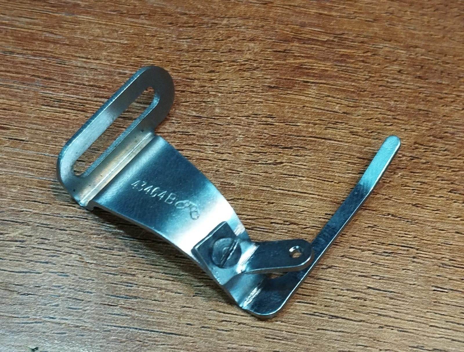 Union Special 43200 G Looper Guide