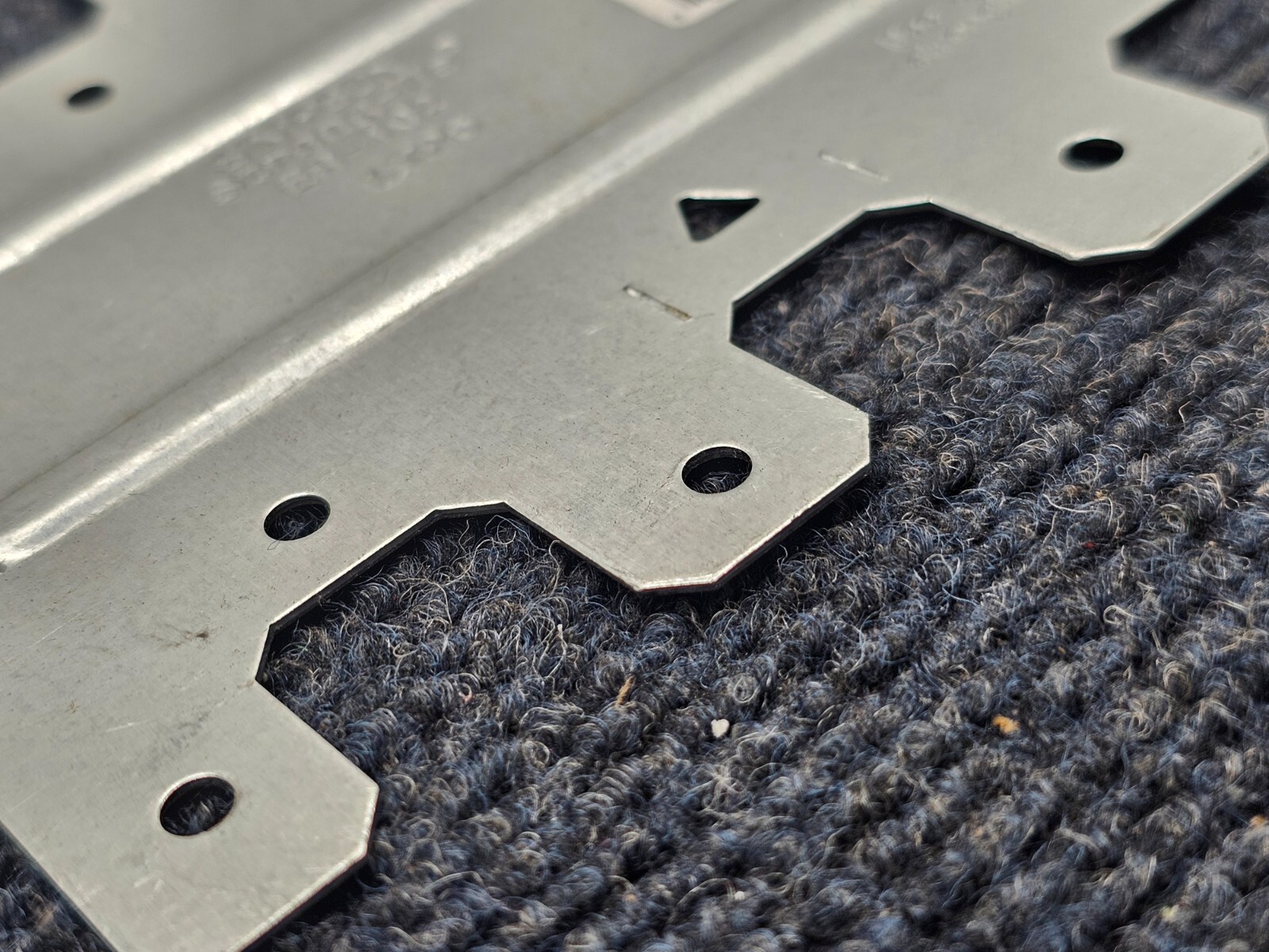 (QTY 2) Simpson Strong Tie 234762 Lat Tie Plate – 4.5 X 5.12 In. 20 Gauge, LTP5