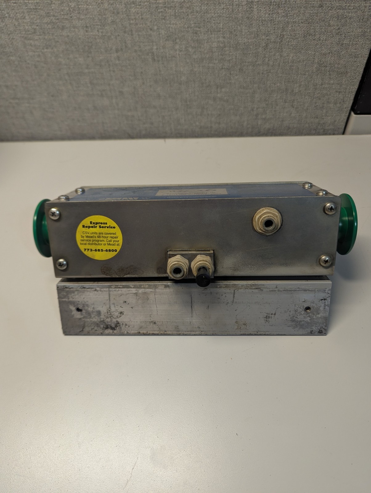 MEAD CSV-102 Two hand Pneumatic Actuator Works Good