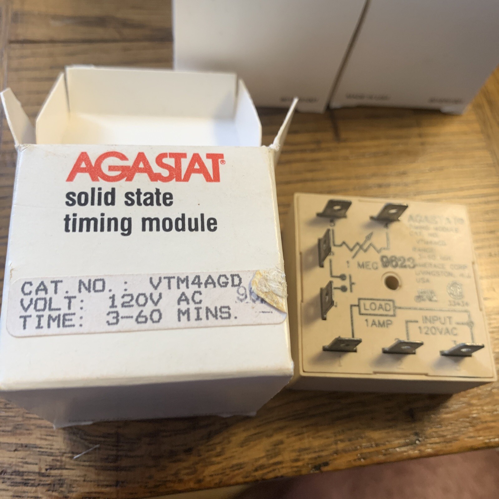 Agastat VTM4AGD Relay 120v ac 1A 3-60mins Panel Time Delay Relay FAST FREE SHIP