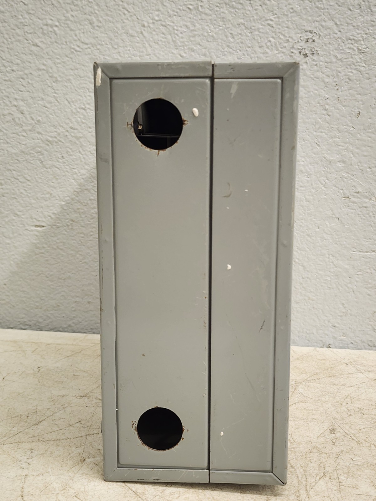 GE Electrically Held Lighting Contactor CR460B.