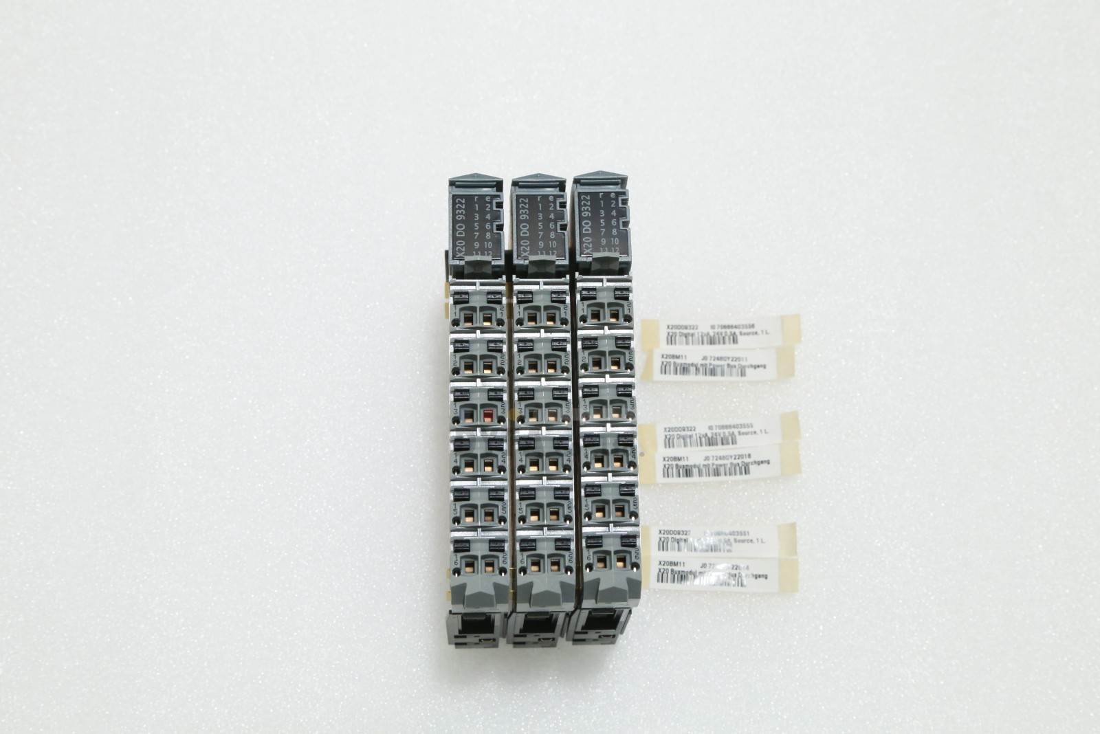 B&R NNB X20 DO 9322 Rev.IO,X20 BM11 Rev.J0 Module ELEC-I-3404=9B37-1