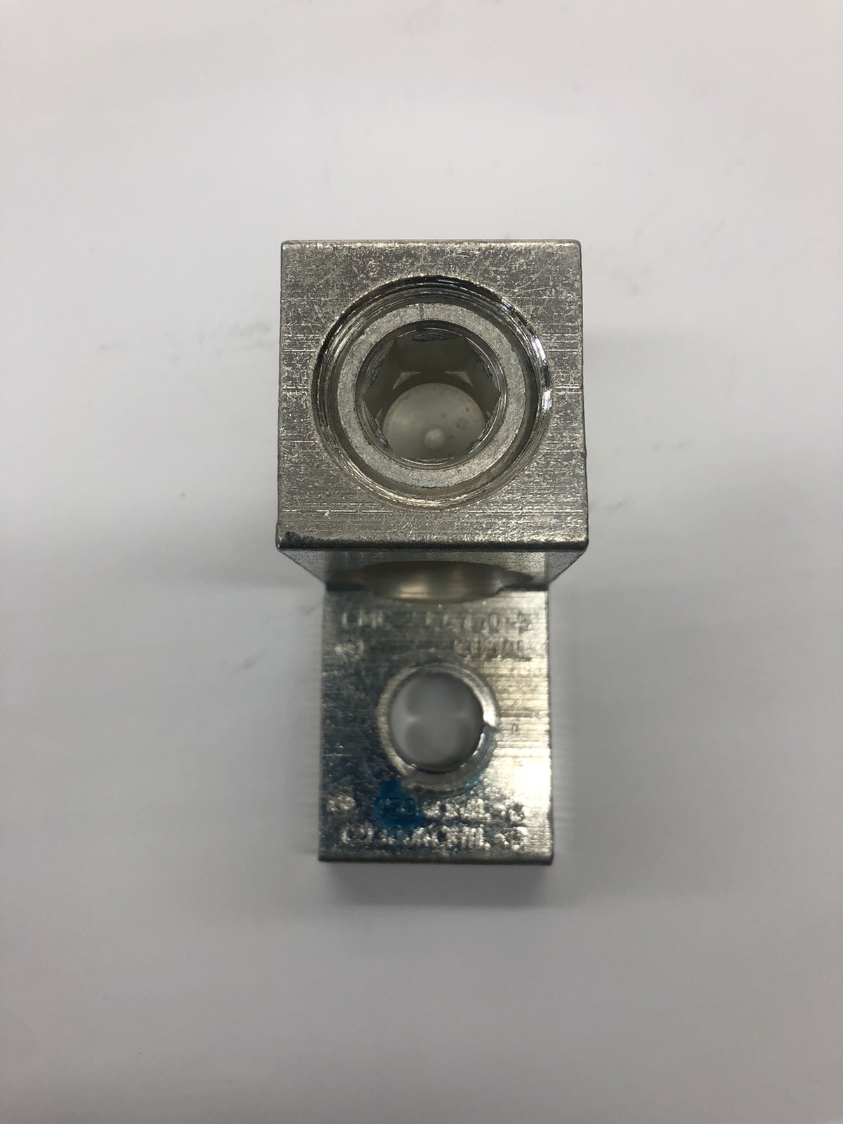 CMC LA-750-5 CU9AL 750KCMIL-6 Terminal Lug